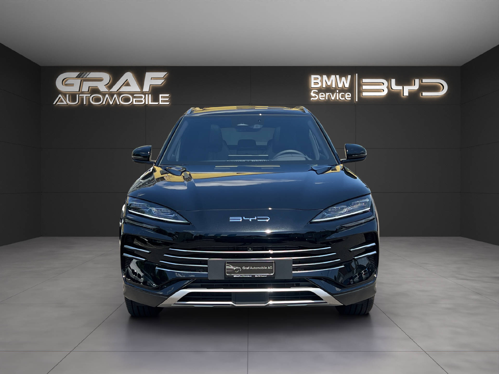 BYD Seal U DM-i Design-showroom-element-1