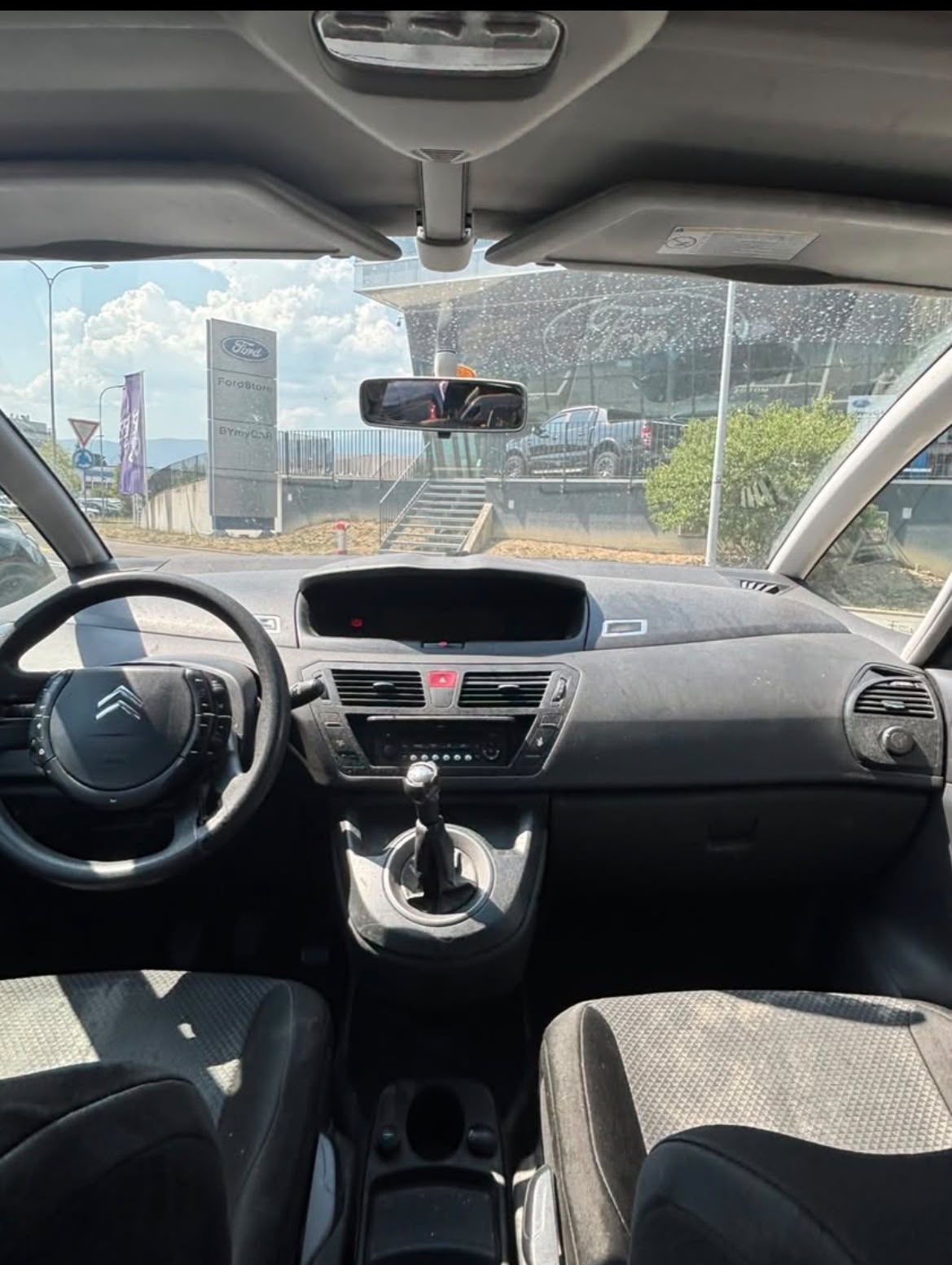 CITROEN Grand C4 Picasso 1.6 HDI 16V SX-image-2
