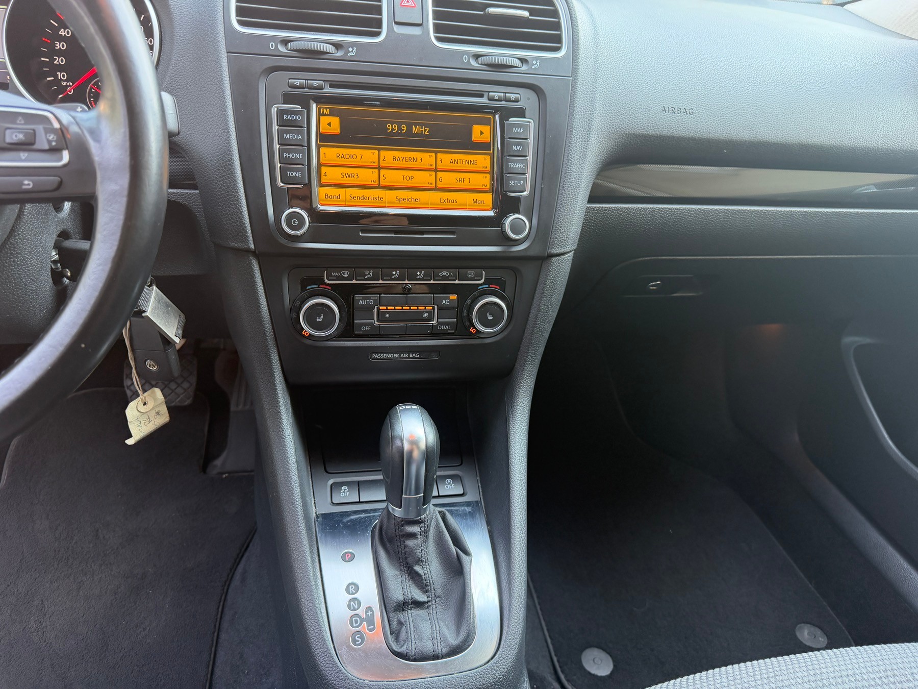 VW Golf Variant 1.6 TDI BMT Comfortline DSG-image-10