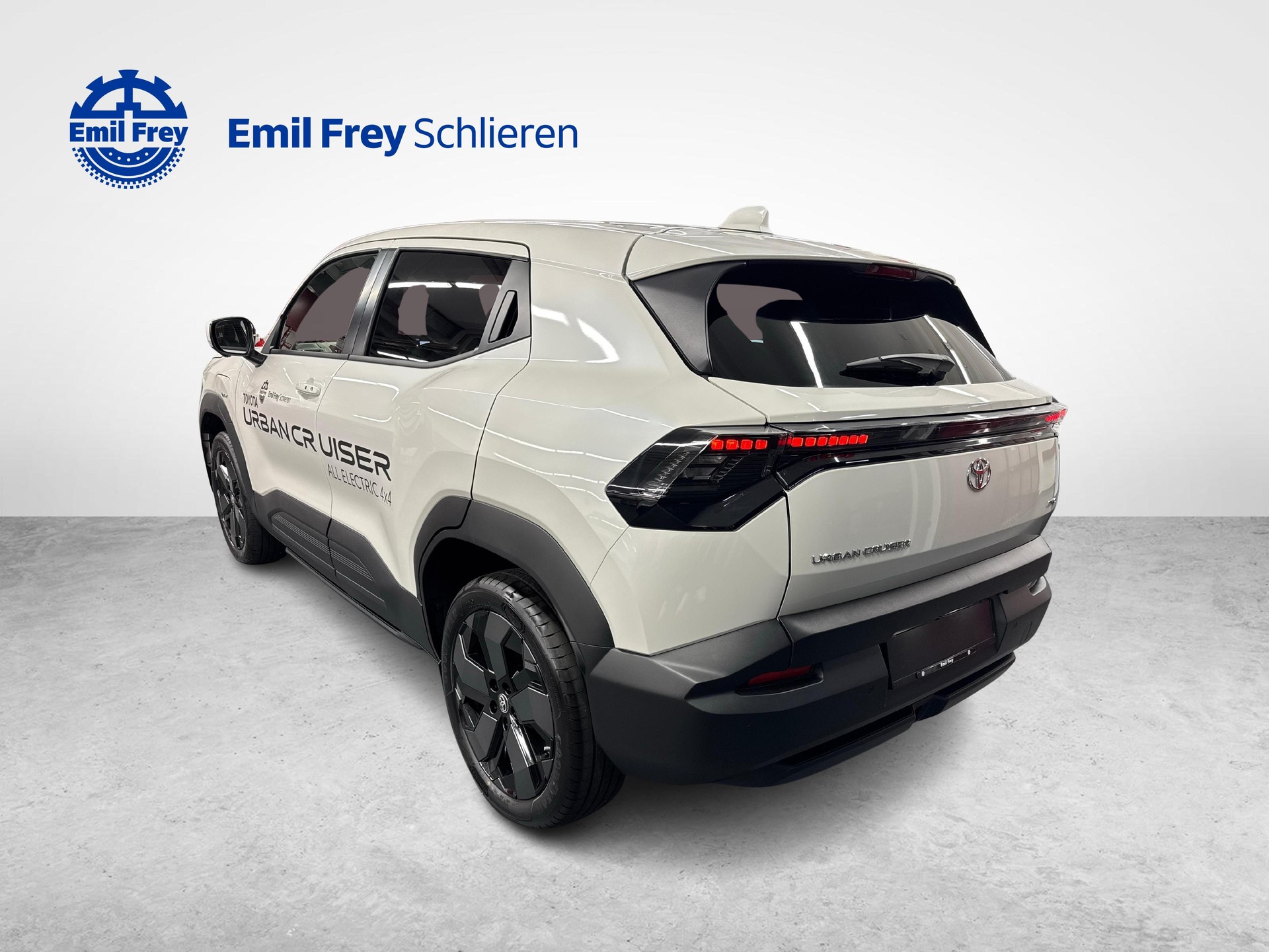 TOYOTA Urban Cruiser Premium AWD-image-2