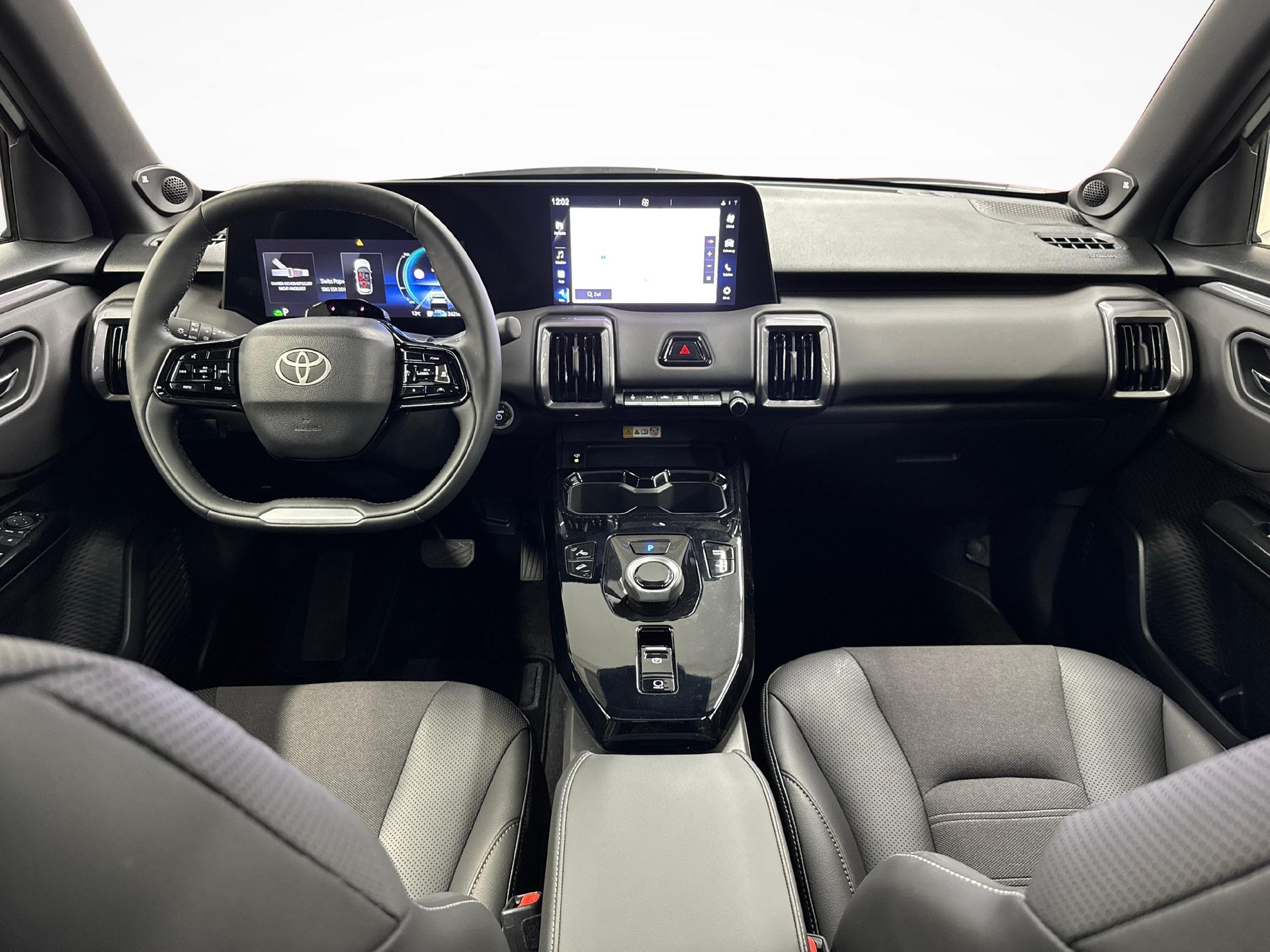 TOYOTA Urban Cruiser Premium AWD-image-6