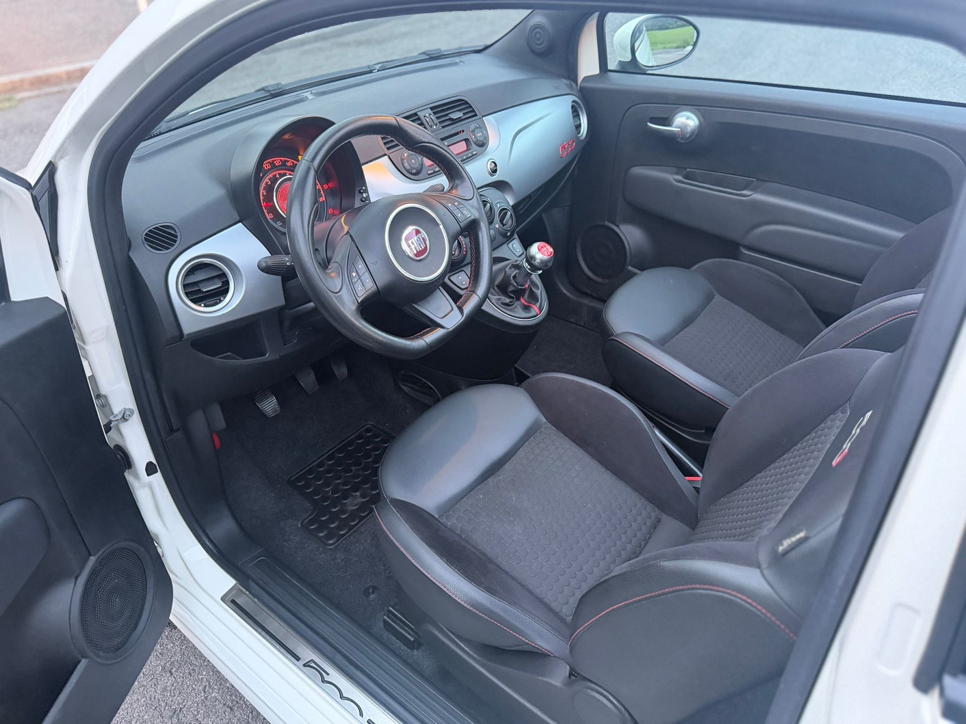 FIAT 500 0.9 Twinair Turbo Lounge-image-7