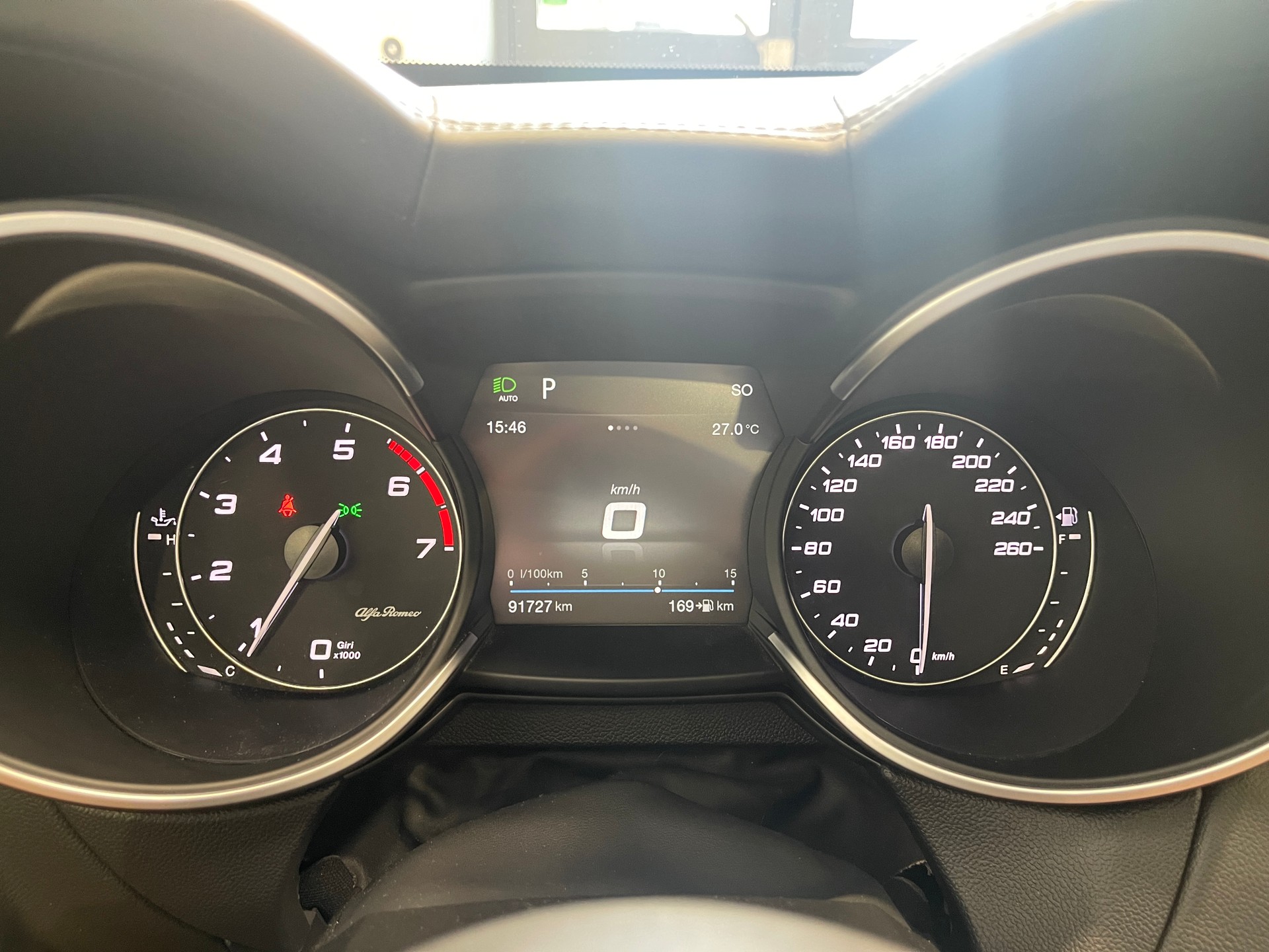 ALFA ROMEO Stelvio 2.0 Executive Q4 Automatic-image-19