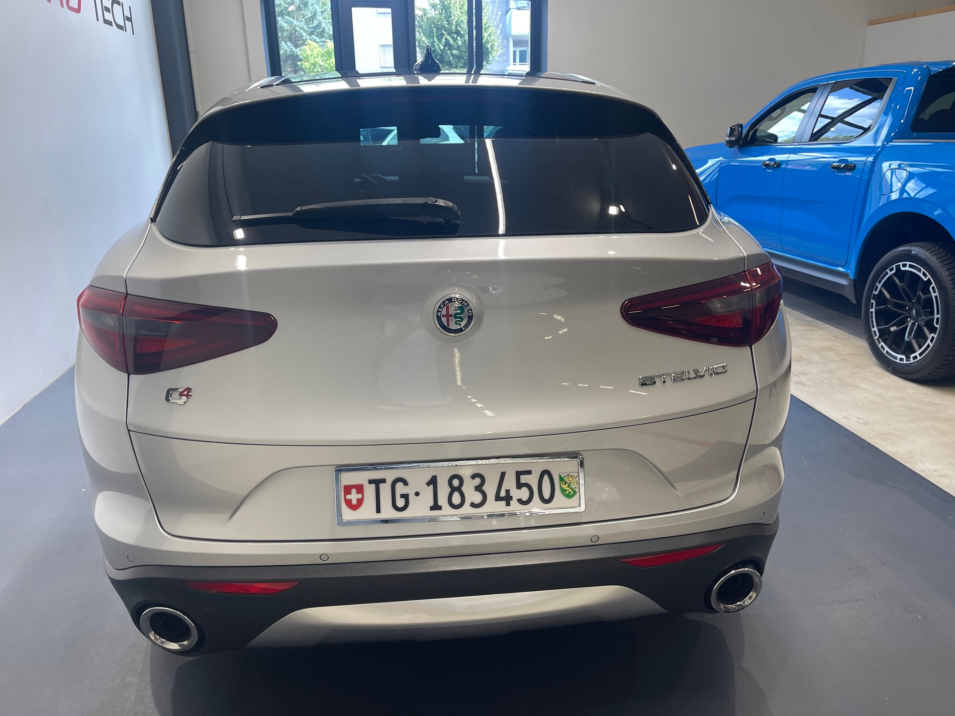 ALFA ROMEO Stelvio 2.0 Executive Q4 Automatic-image-5