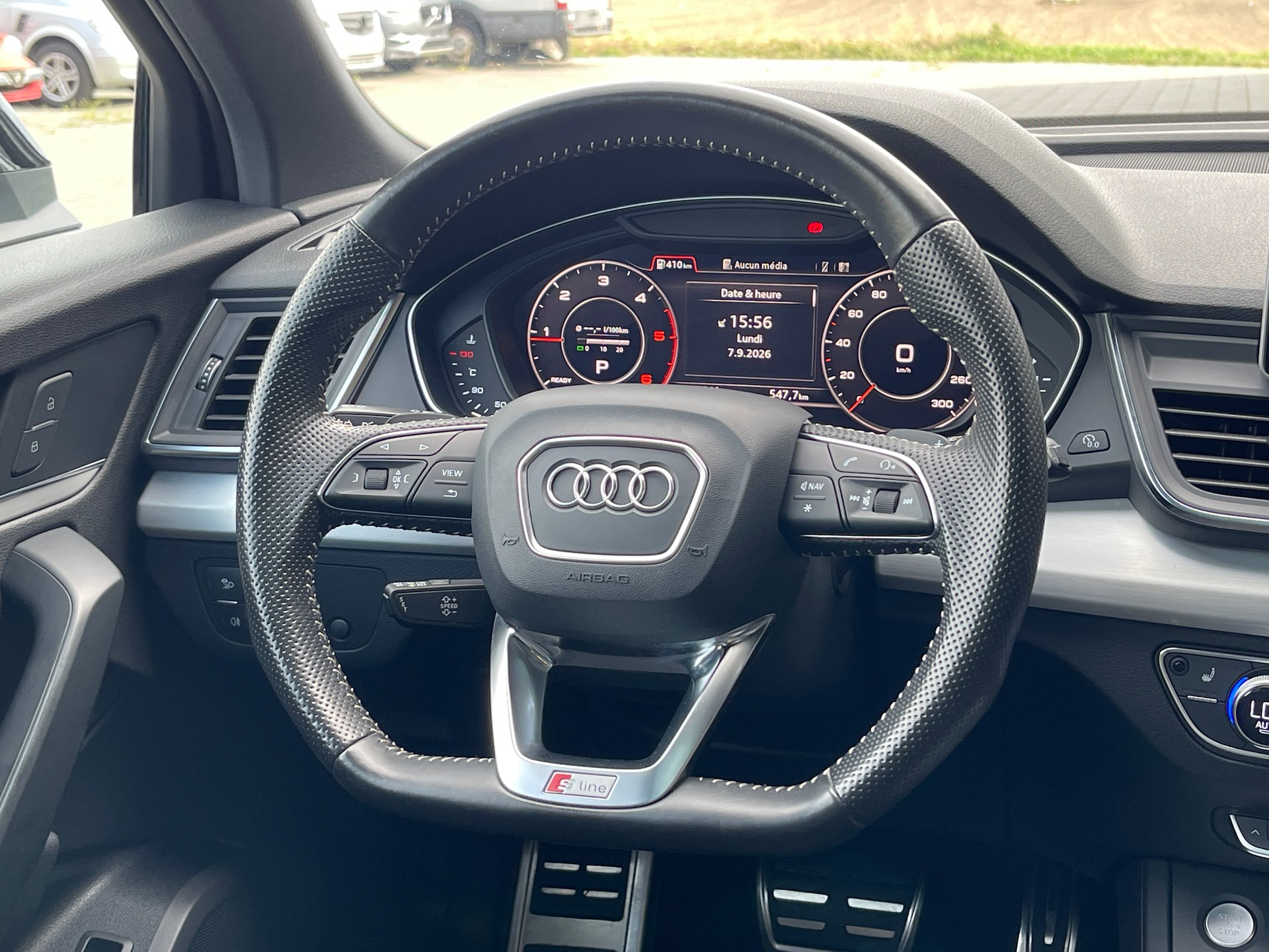 AUDI Q5 2.0 TDI quattro S-tronic*S-Line-image-8