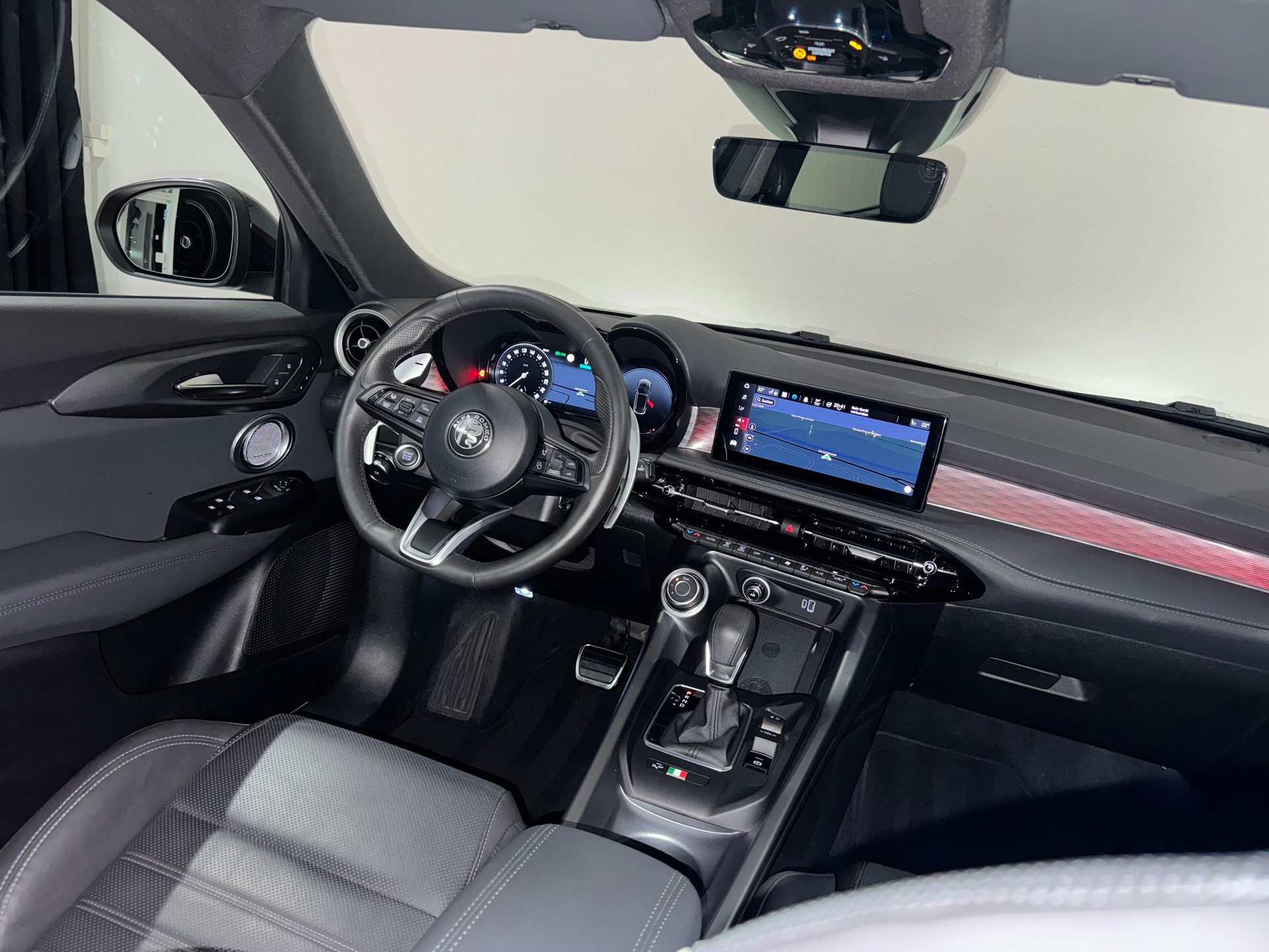 ALFA ROMEO Tonale 1.5 48V Hybrid Speciale | CH | 1.Hand |-image-20