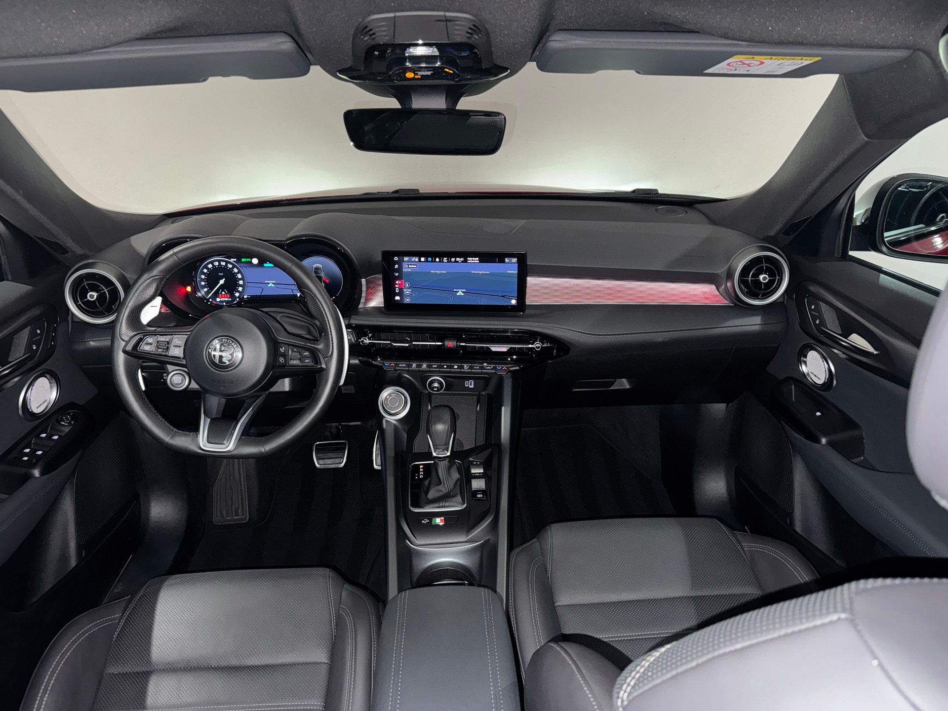 ALFA ROMEO Tonale 1.5 48V Hybrid Speciale | CH | 1.Hand |-image-19