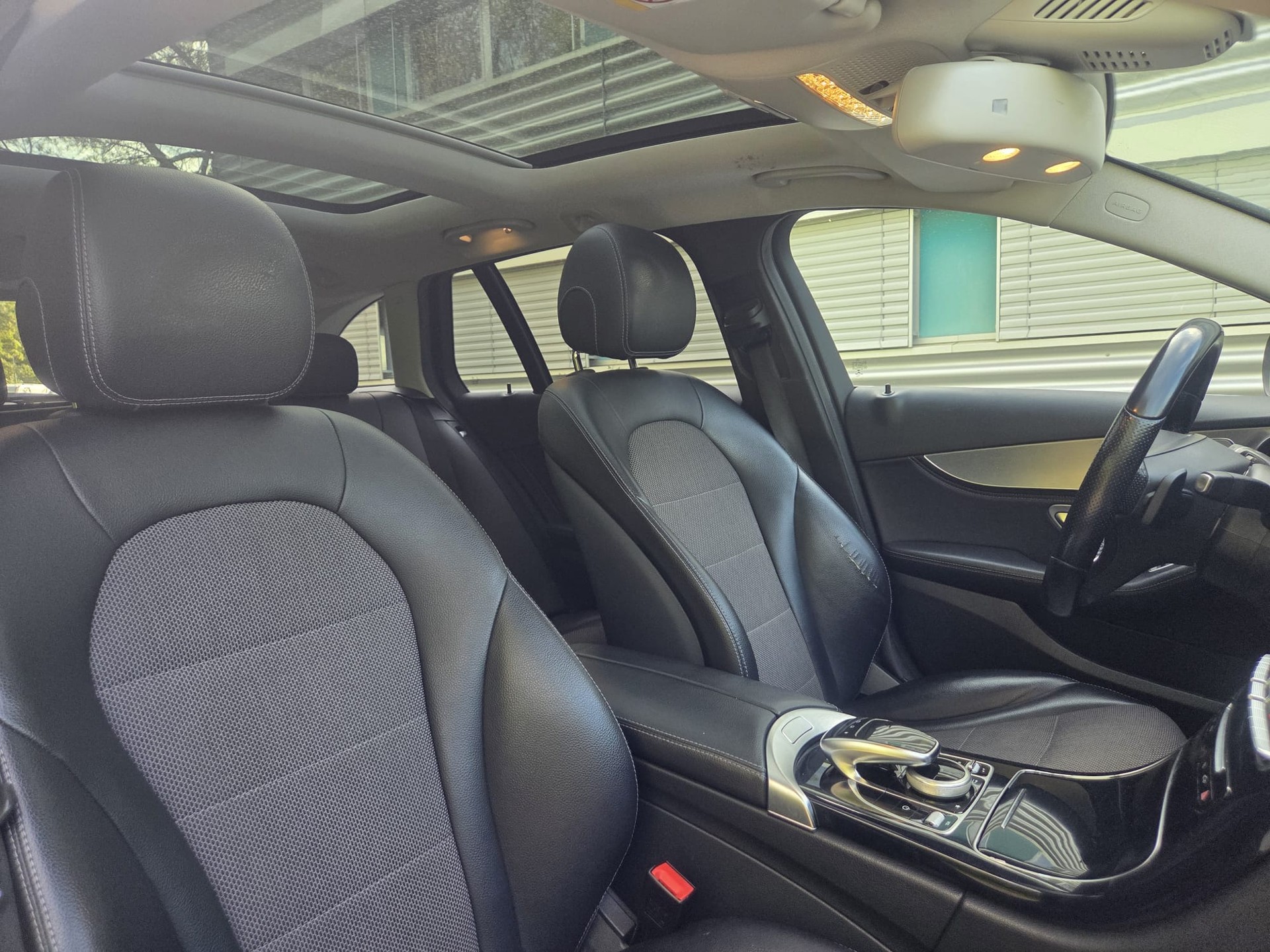 MERCEDES-BENZ C 250 BlueTEC Avantgarde 4Matic 7G-Tronic-image-10