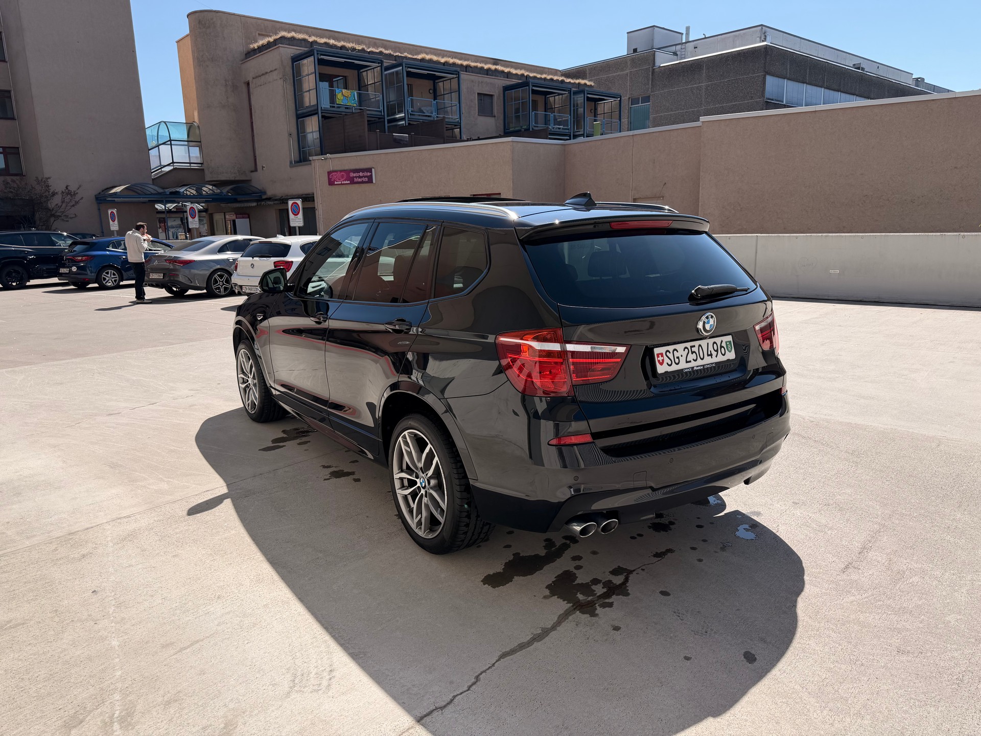 BMW 30d xDrive SAG-image-2