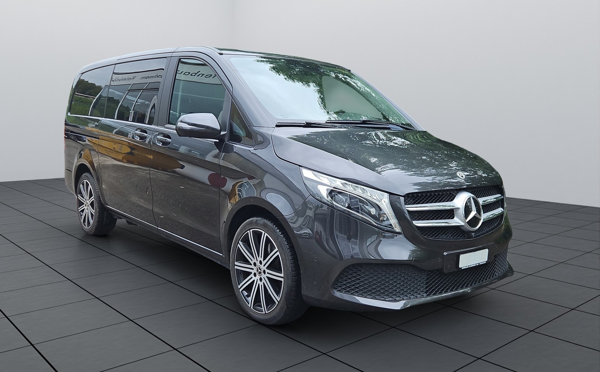 MERCEDES-BENZ V 250 d lang 4Matic 9G-Tronic-image-2