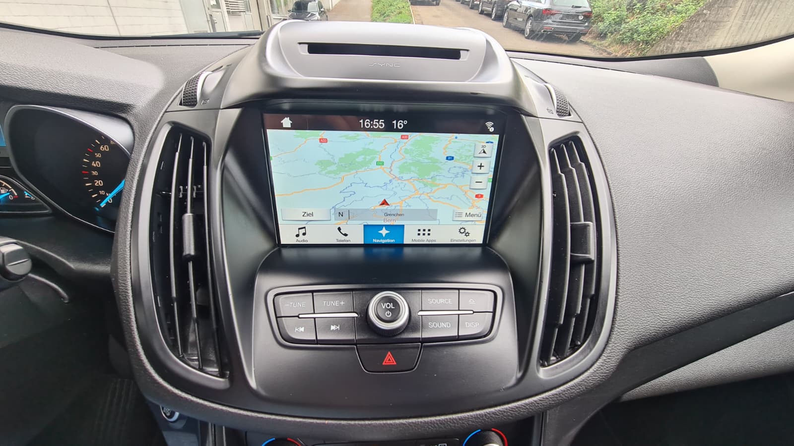 FORD Kuga 2.0 TDCi Titanium 4WD PowerShift ** Teil-Leder ** Gr-Navi ** RF-Kamera ** Abstandsregelsysteme ** Frisch Ab MFK & Service-image-11