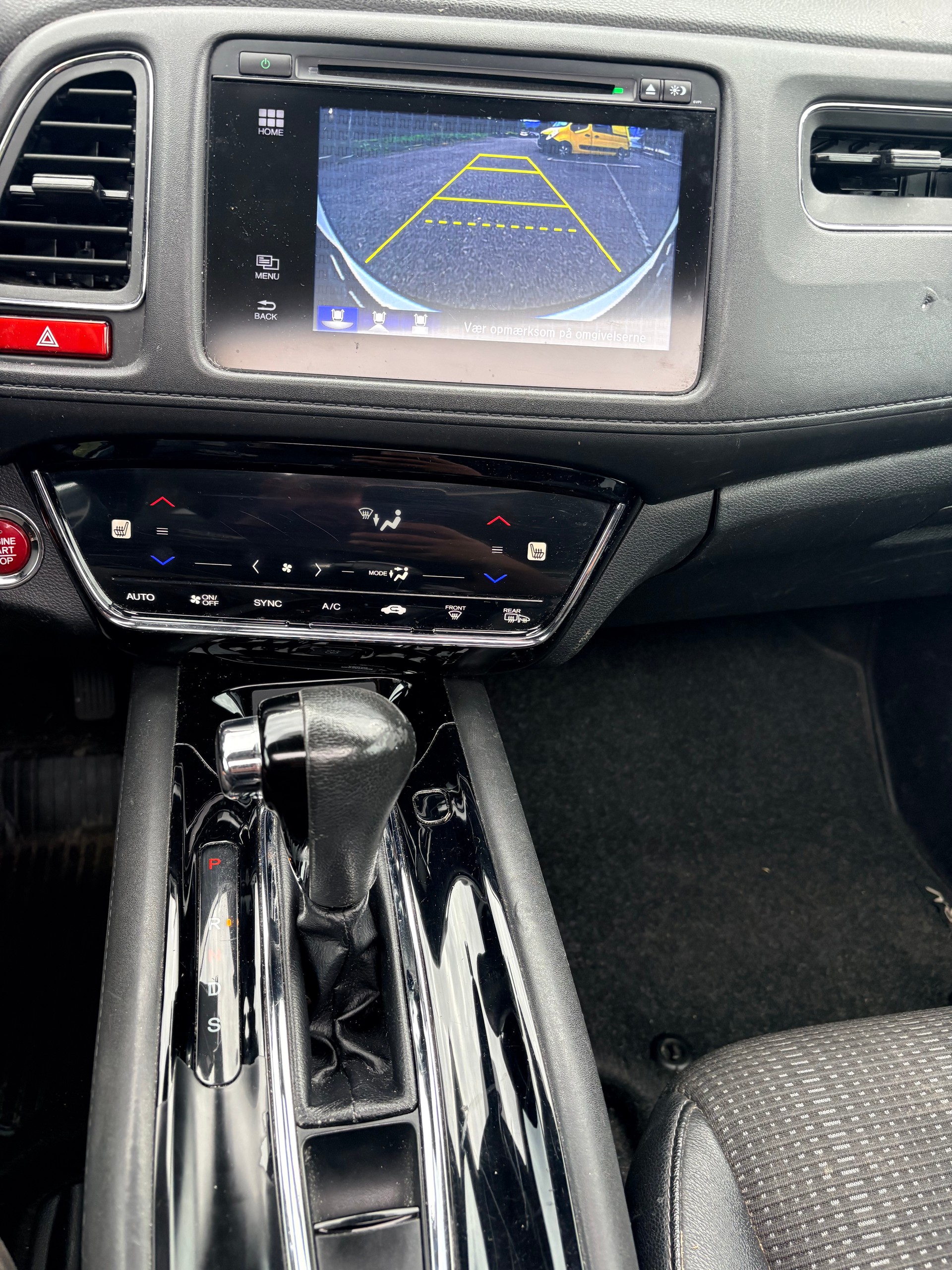 HONDA HR-V 1.5i-VTEC Executive CVT-image-8