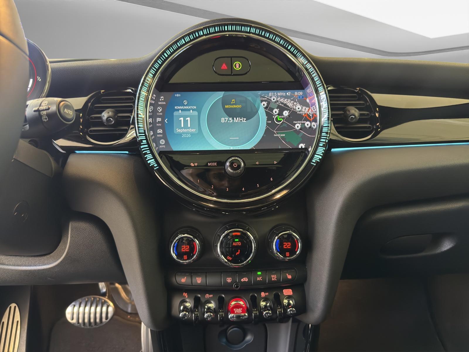 MINI John Cooper Works-image-10