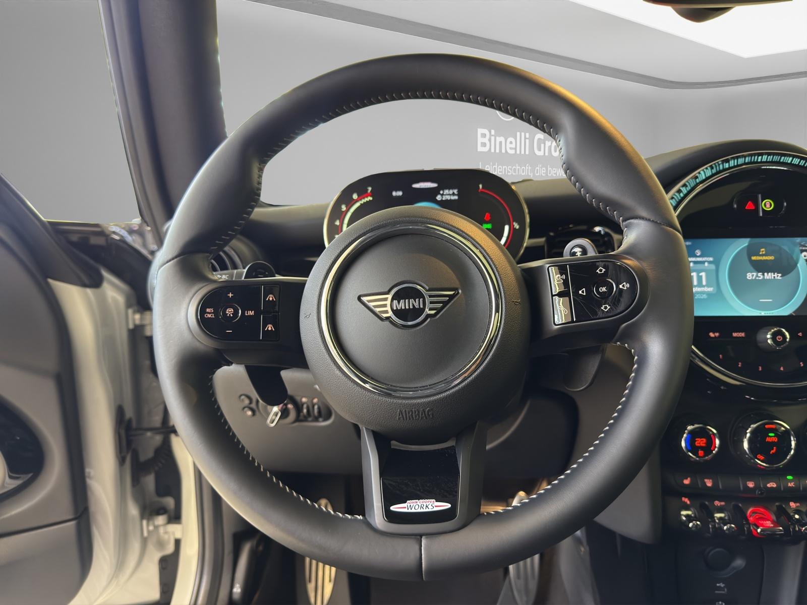 MINI John Cooper Works-image-9