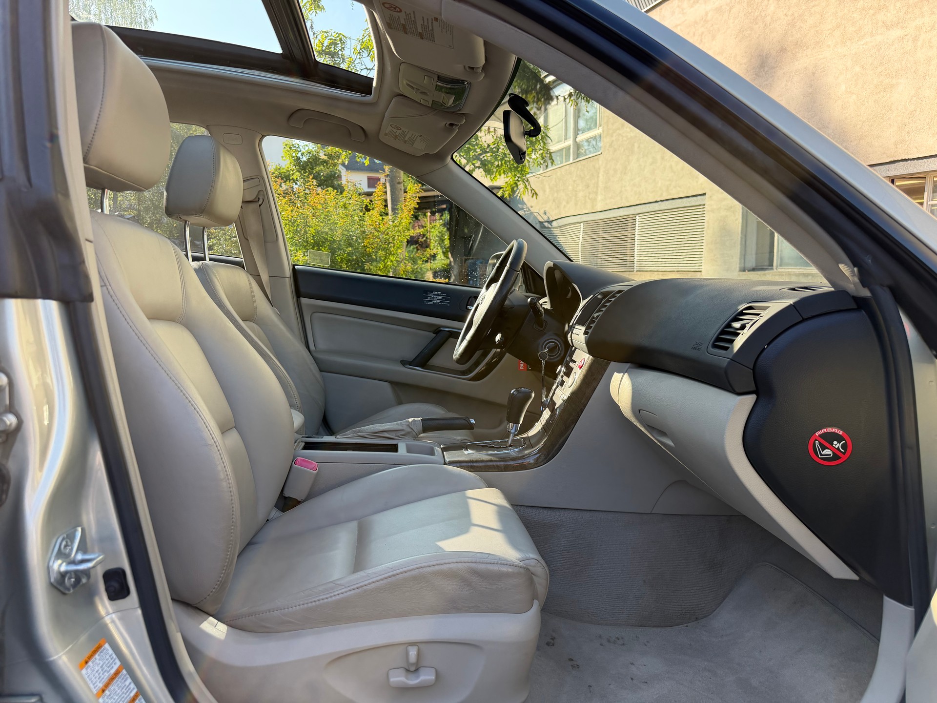 SUBARU 👉🏻Outback 3.0R AWD H6 Automatic-image-13