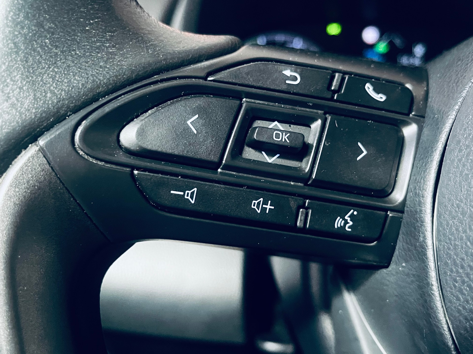 TOYOTA Yaris 1.5 Comfort e-CVT-image-23