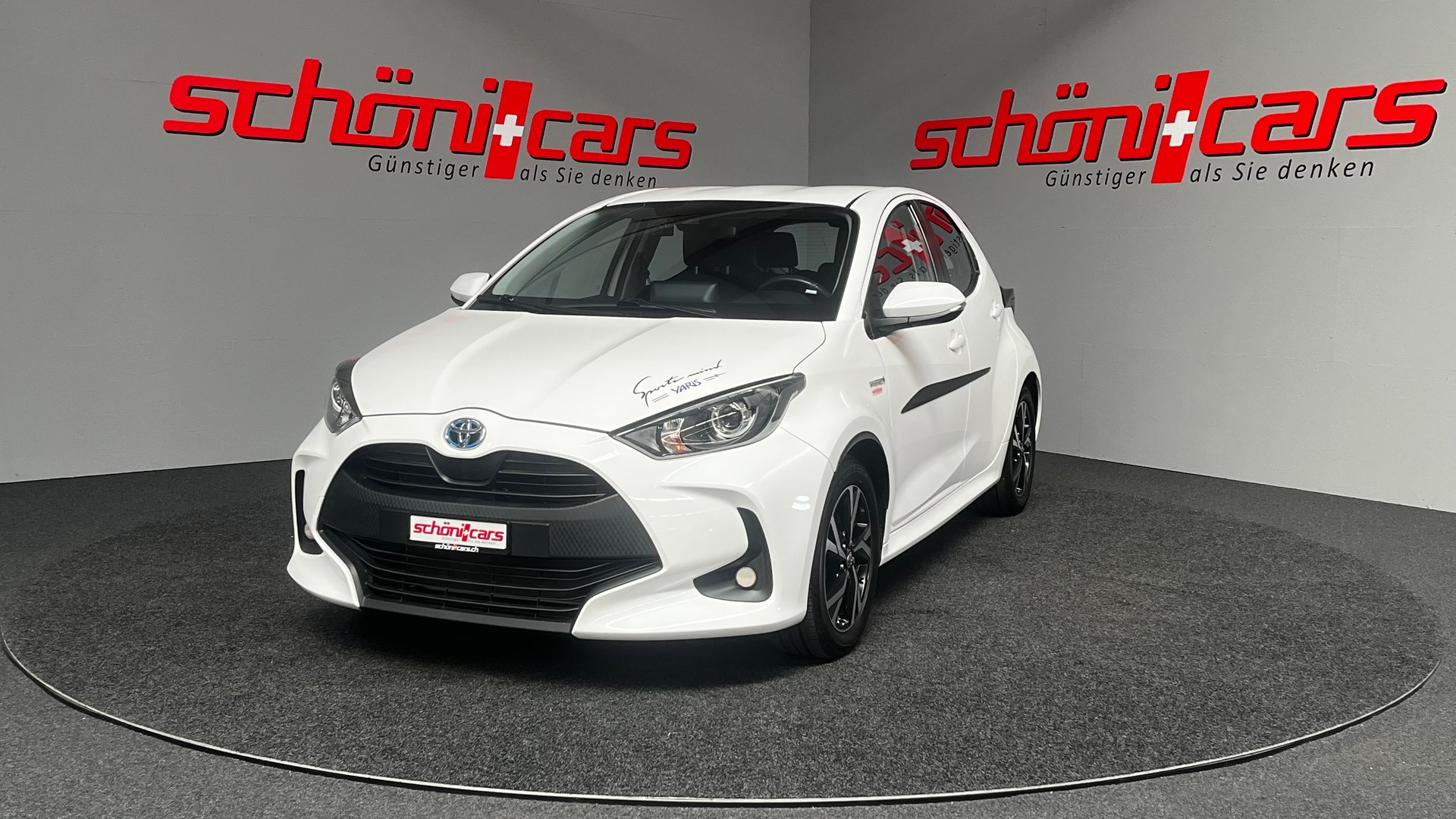 TOYOTA Yaris 1.5 Comfort e-CVT-image-0