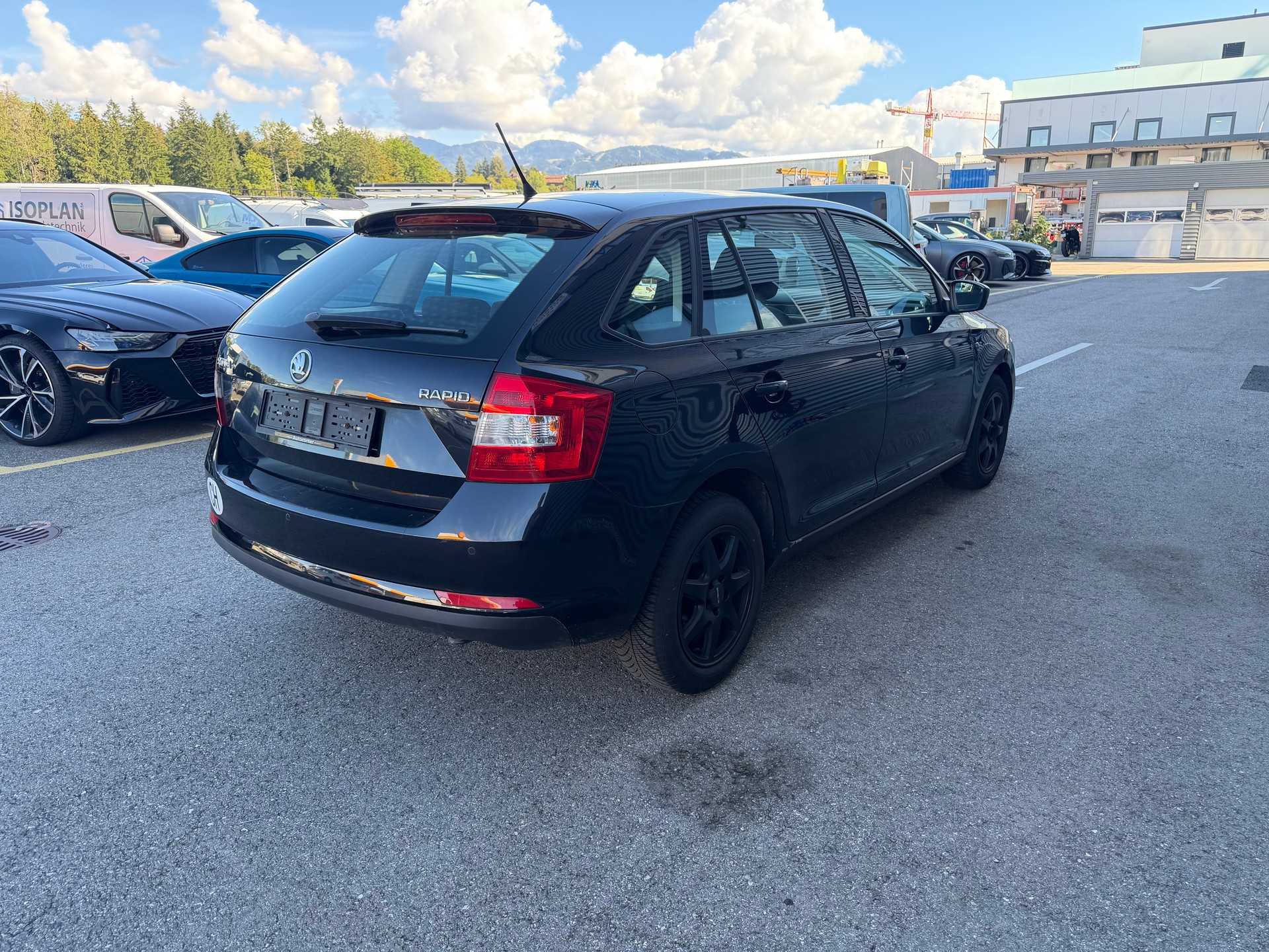 SKODA Rapid Spaceback 1.4 TSI Ambition DSG-image-3