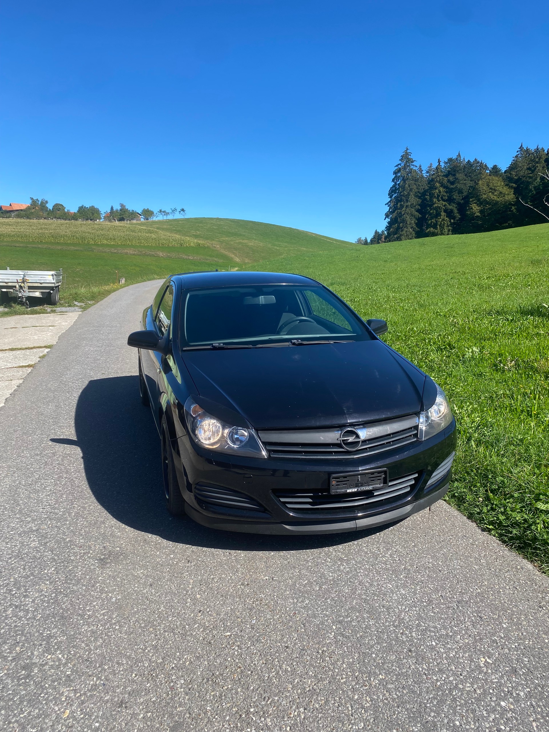 OPEL Astra GTC 1.8i 16V Sport-image-4