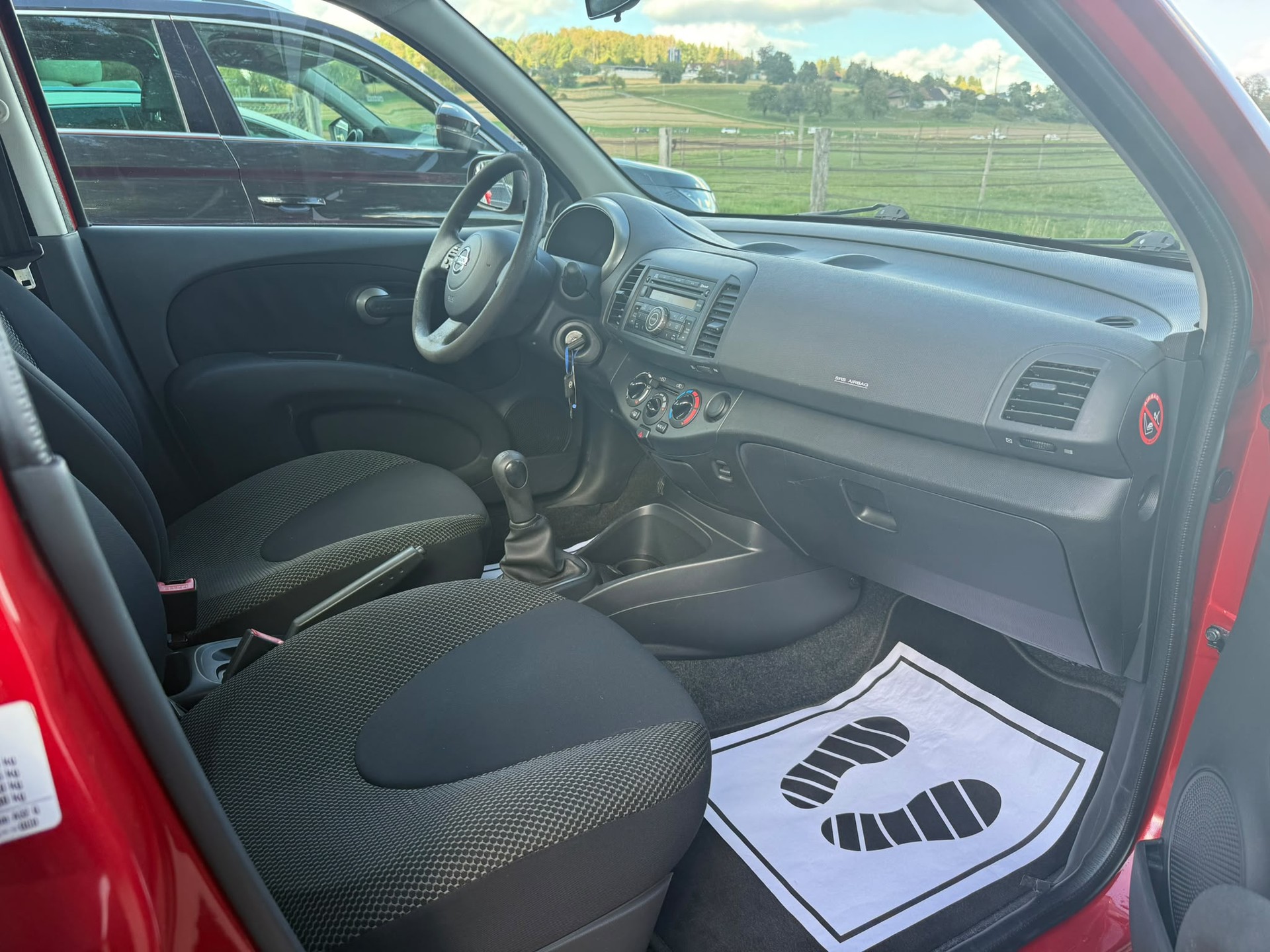 NISSAN Micra 1.4 Active Luxury-image-5