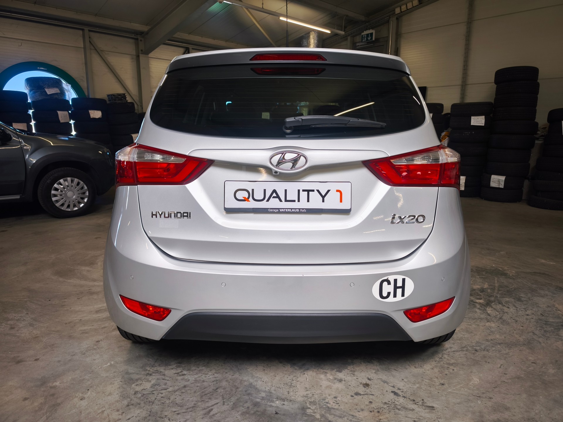 HYUNDAI iX20 1.6 Vertex Automatic-image-3
