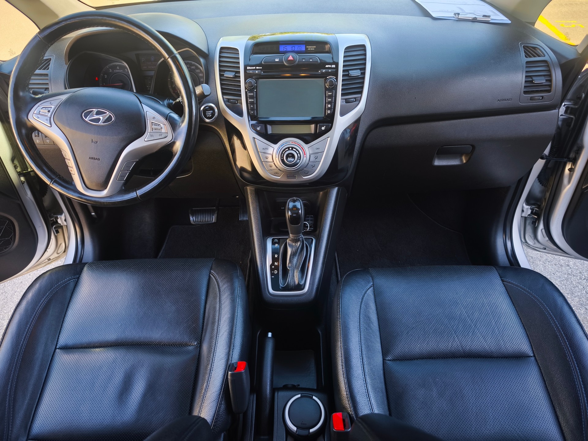 HYUNDAI iX20 1.6 Vertex Automatic-image-8