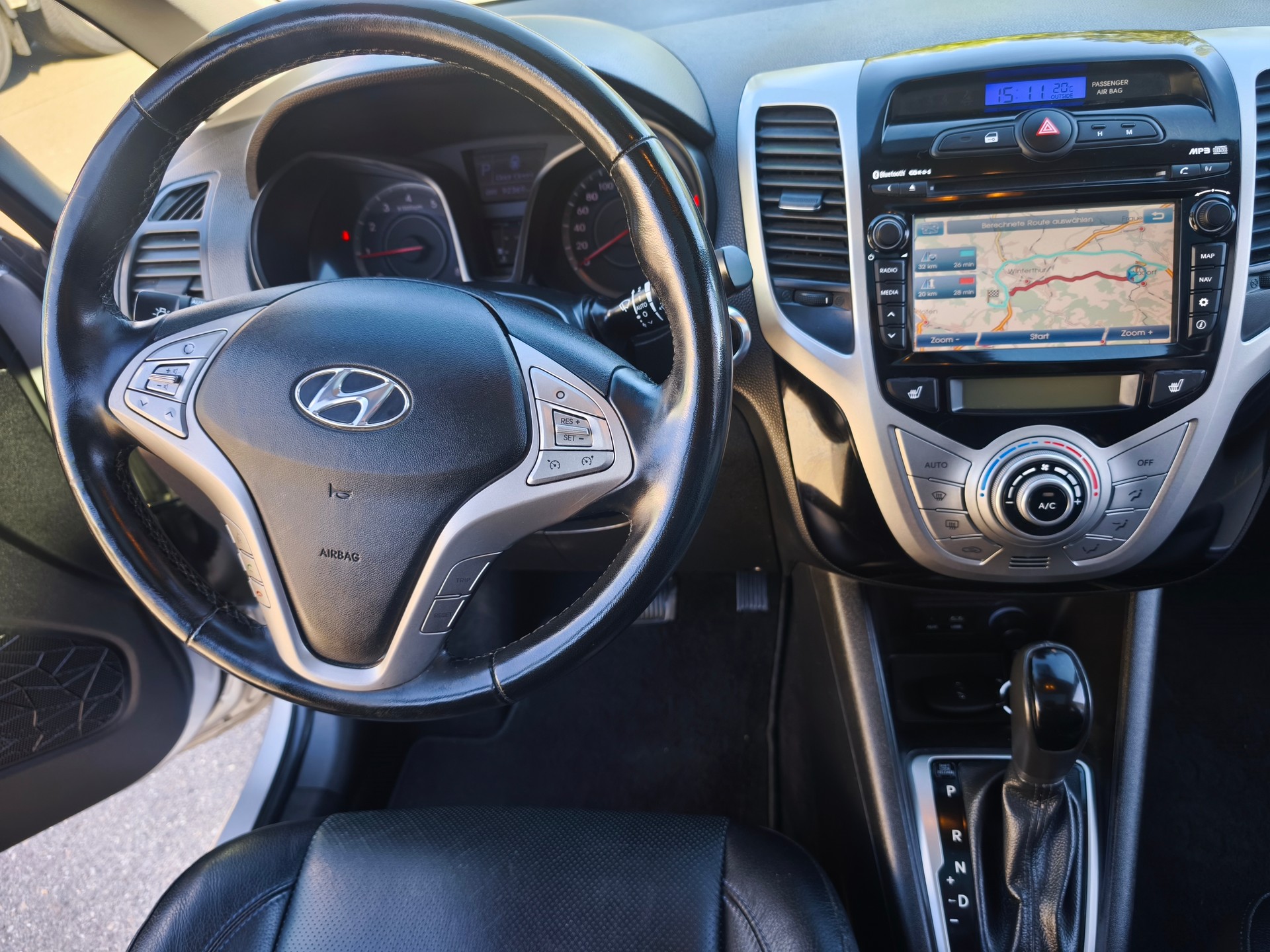 HYUNDAI iX20 1.6 Vertex Automatic-image-9