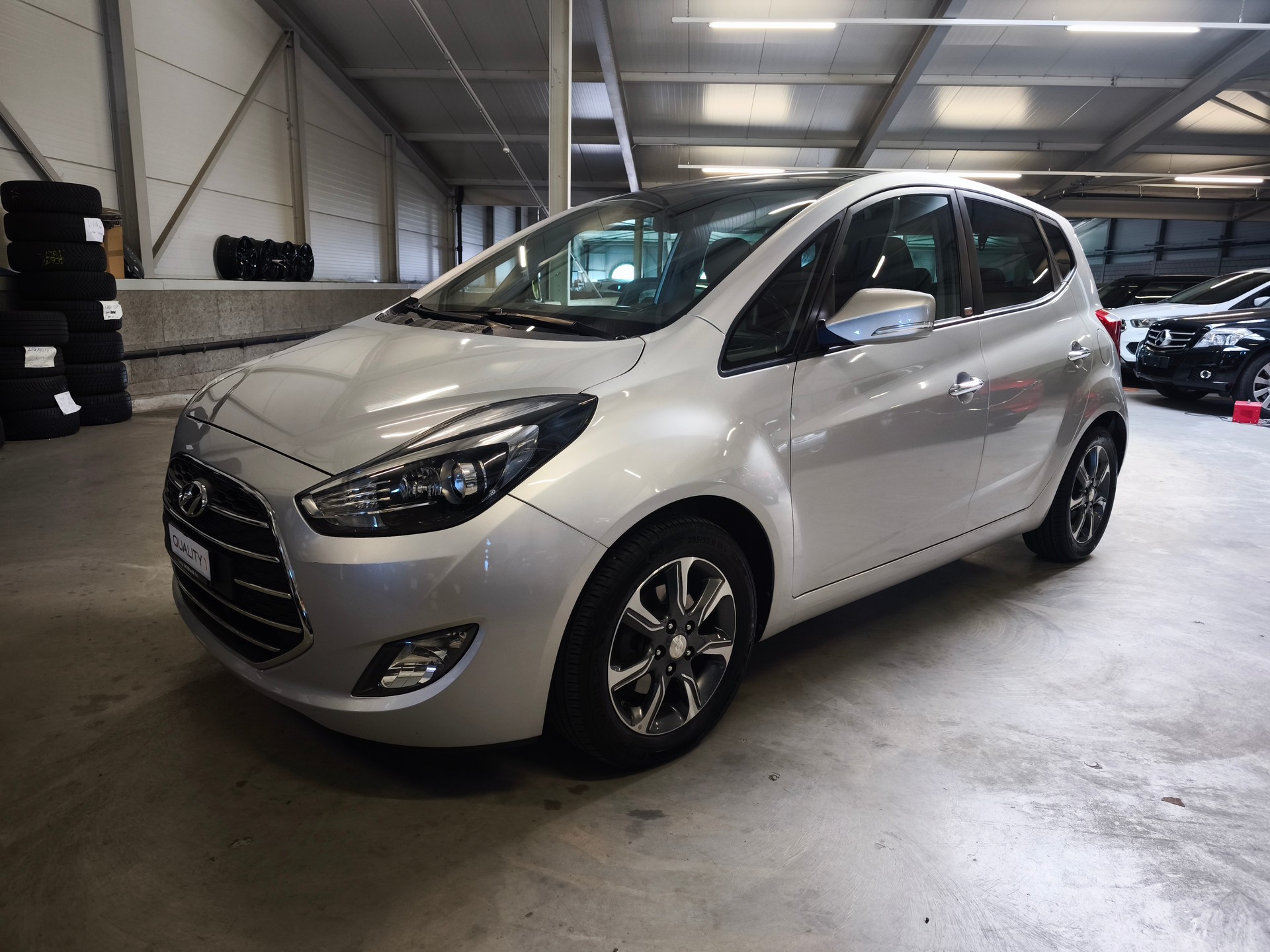 HYUNDAI iX20 1.6 Vertex Automatic-image-5