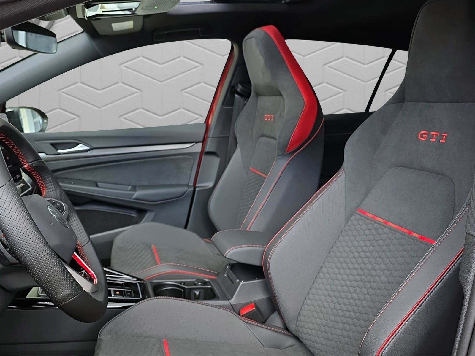 VW Golf 2.0 TSI GTI Clubsport DSG-image-6