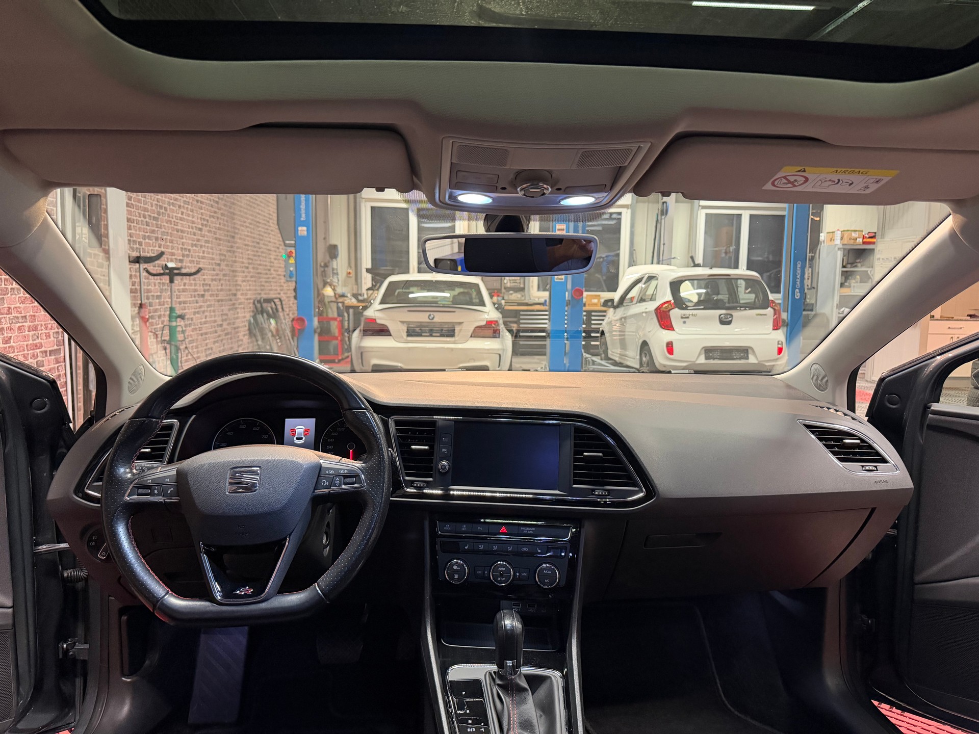 SEAT Leon 1.4 TSI ACT FR Line DSG-image-11