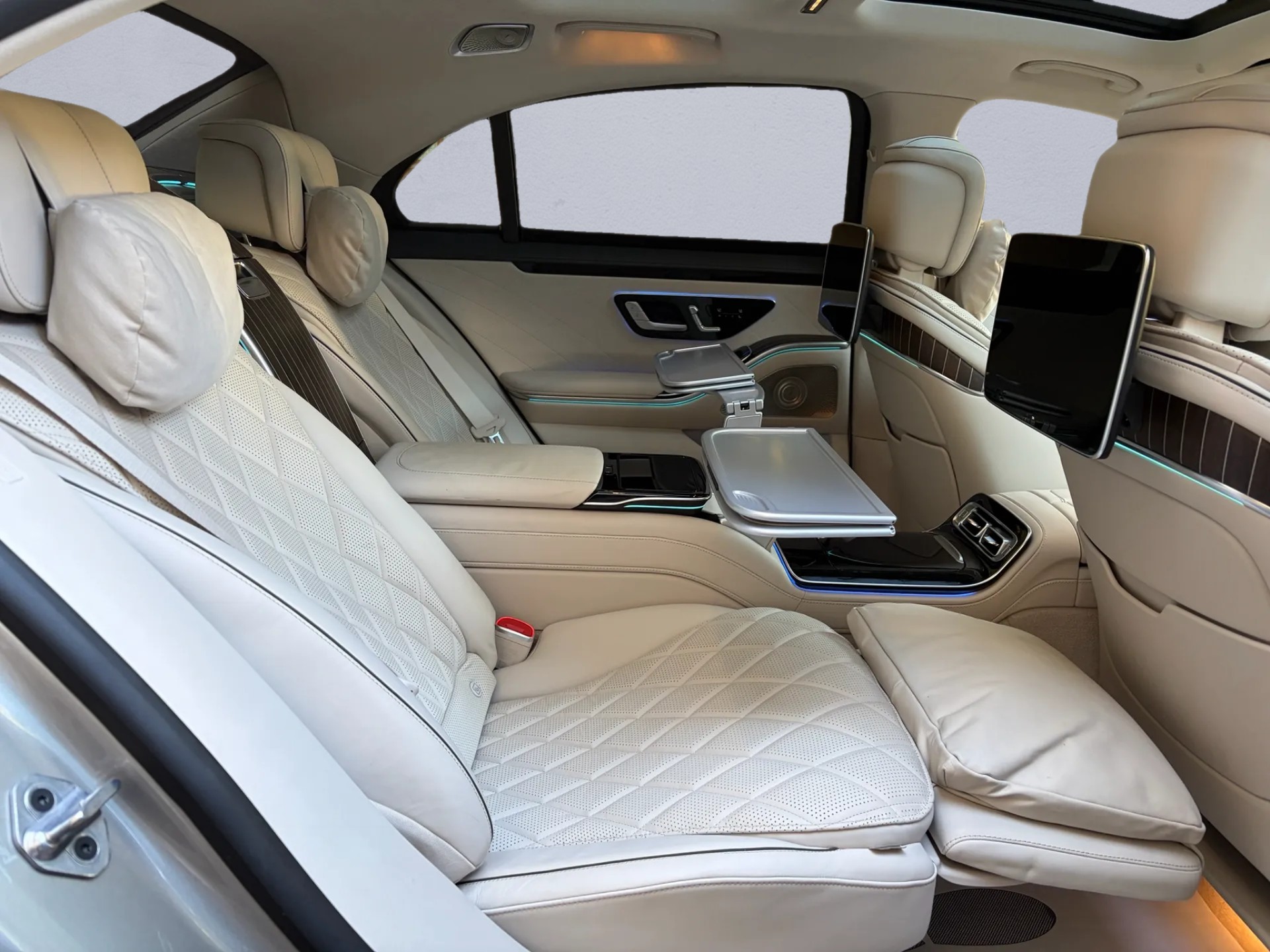 MERCEDES-BENZ S 500 L 4Matic AMG Line 9G-Tronic-image-12
