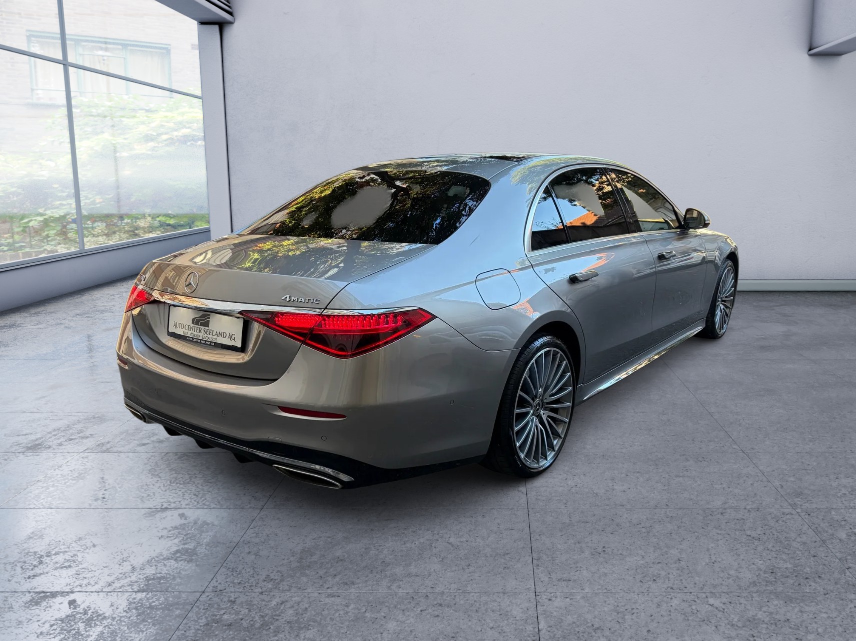 MERCEDES-BENZ S 500 L 4Matic AMG Line 9G-Tronic-image-4