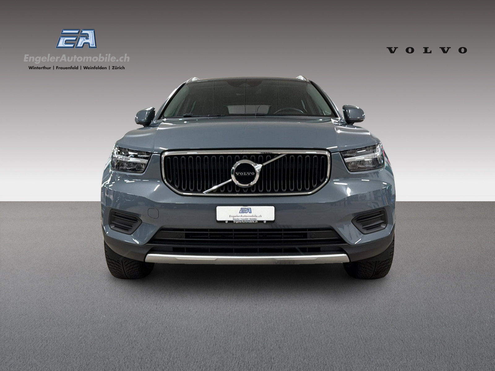 VOLVO XC40 1.5 T3 Momentum-image-1
