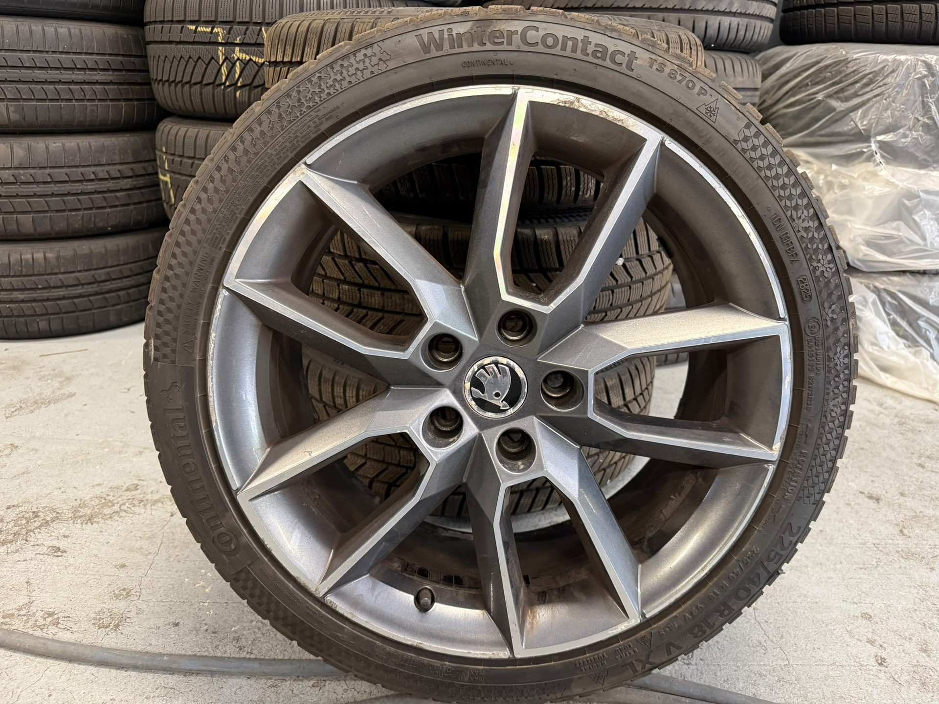 SKODA Octavia Combi 2.0 TDI RS 4x4 DSG-image-17