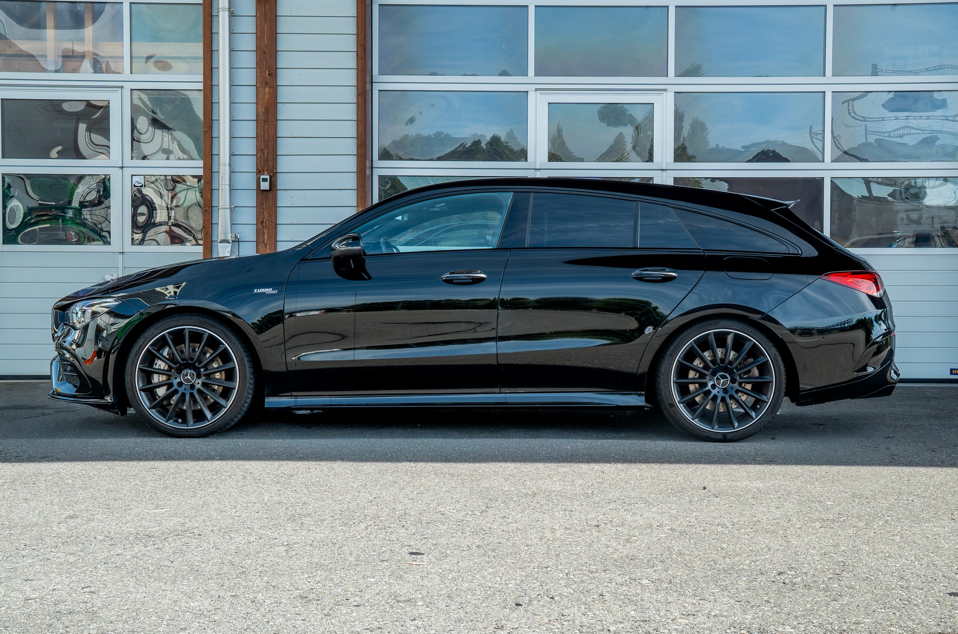 MERCEDES-BENZ CLA 35 AMG 4matic-image-3