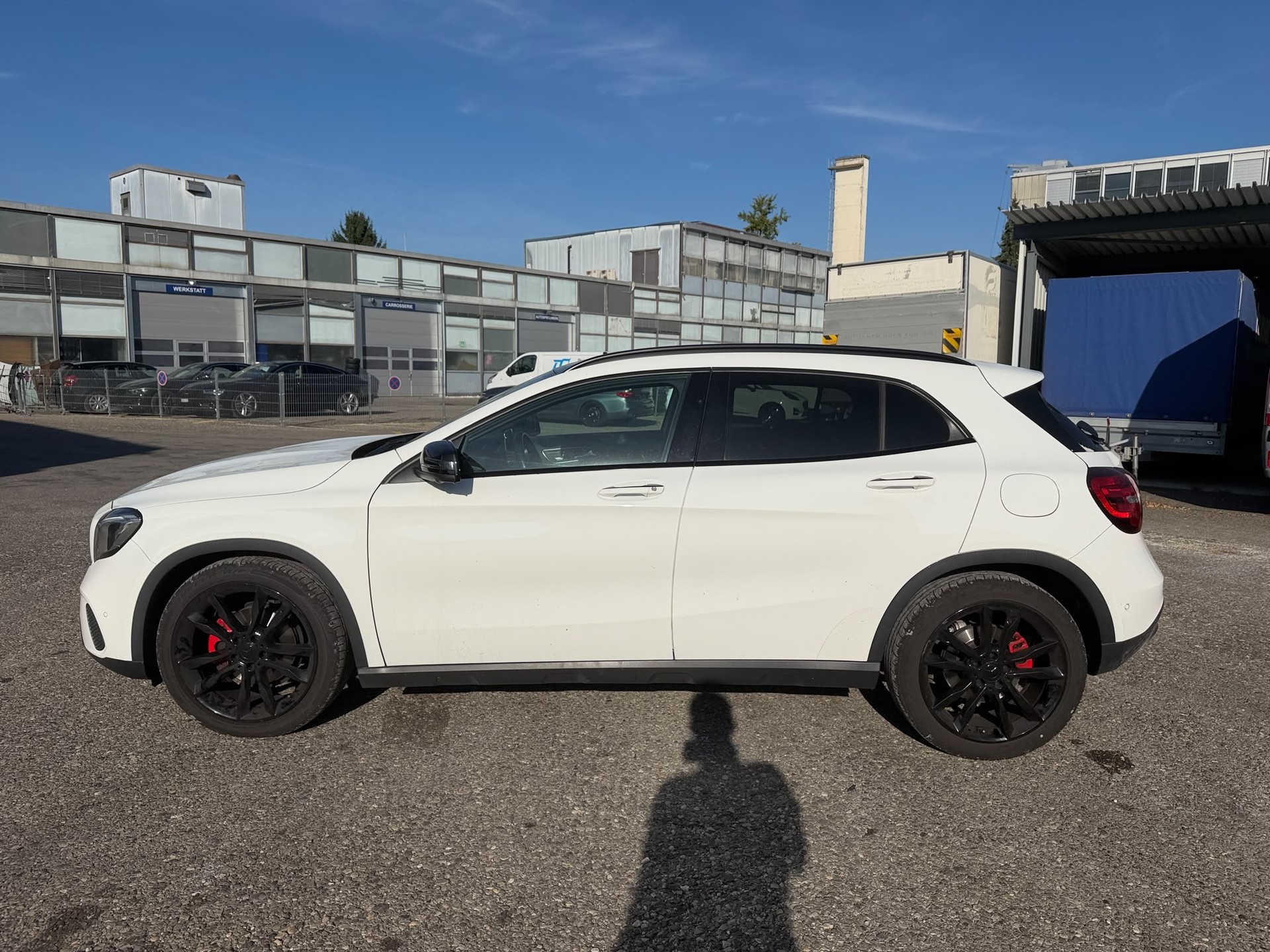 MERCEDES-BENZ GLA 200 Urban-image-6