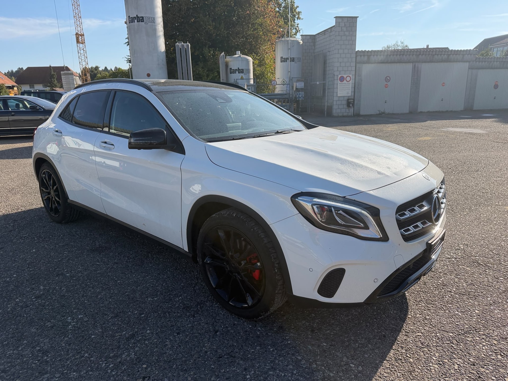 MERCEDES-BENZ GLA 200 Urban-image-1