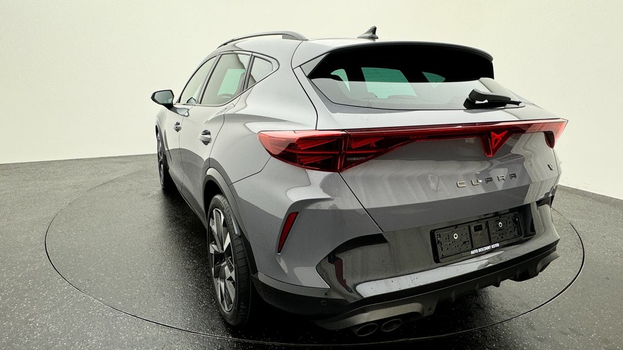 CUPRA Formentor 2.0TSI VZ 4Drive DSG-image-2