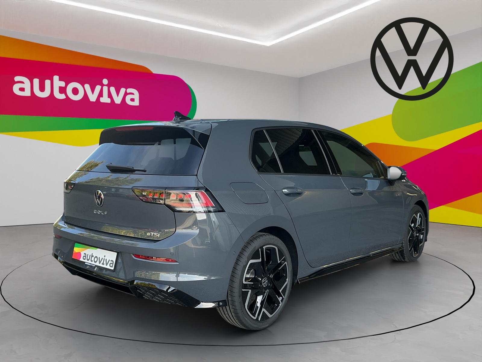 VW Golf 1.5 e TSI mHEV R-Line DSG-showroom-element-2