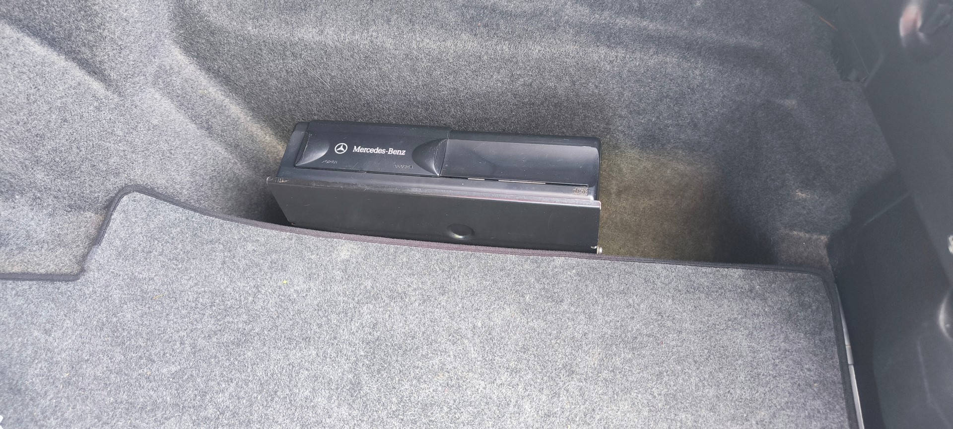MERCEDES-BENZ Mercedes-Benz W124 E280 Mopf 2-image-16