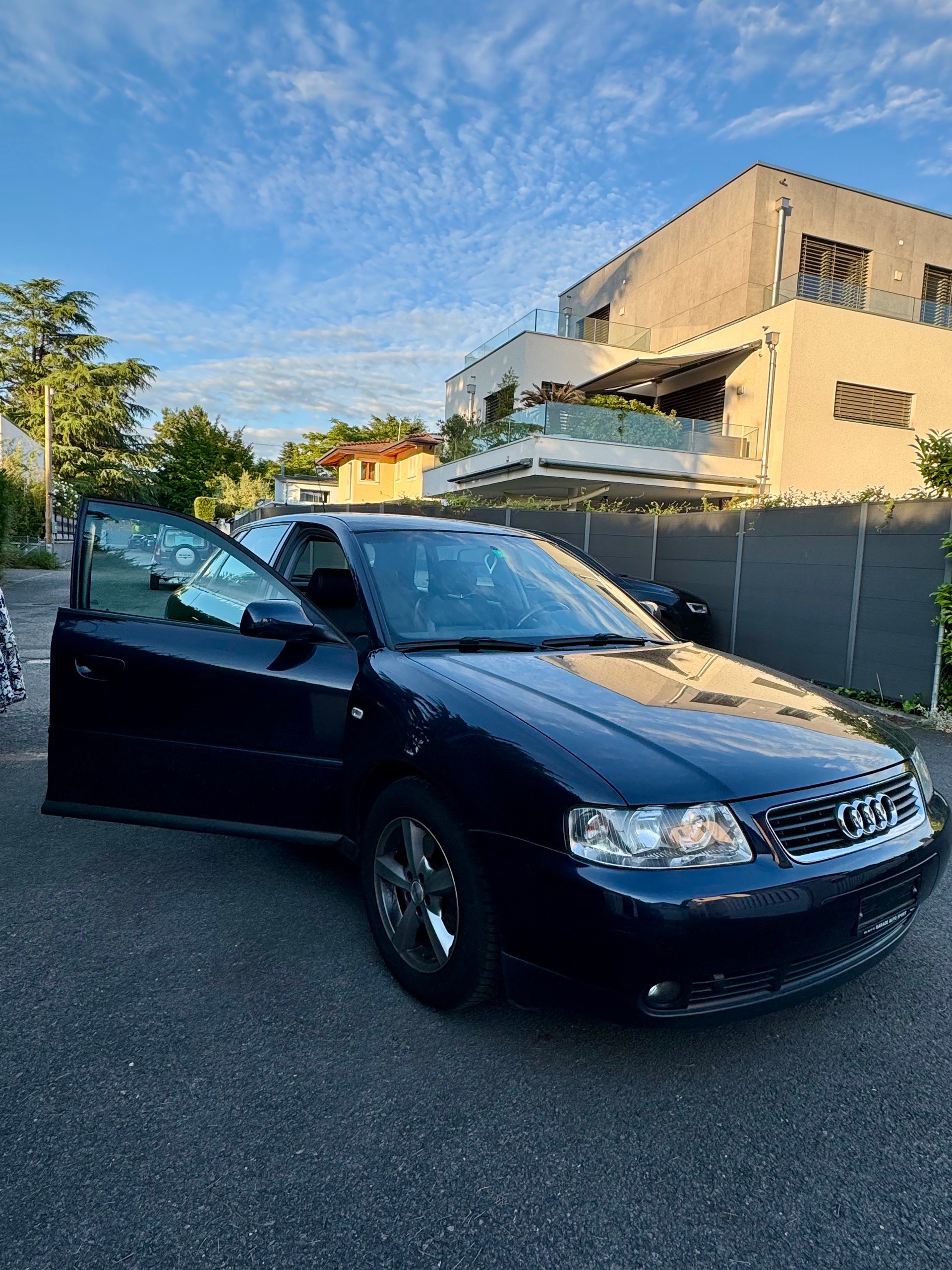 AUDI 1.8 20V Turbo 180 Ambition-image-1