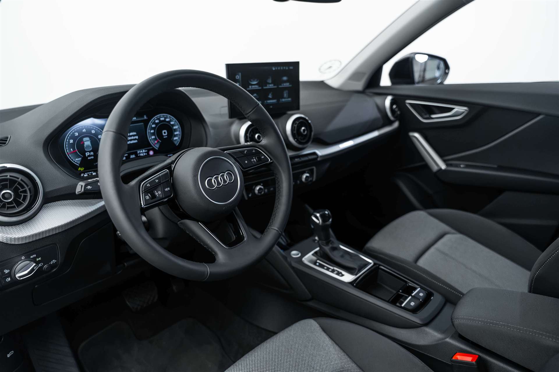 AUDI AUDI Q2 35 TFSi S-Line S-Tronic Automat-image-8