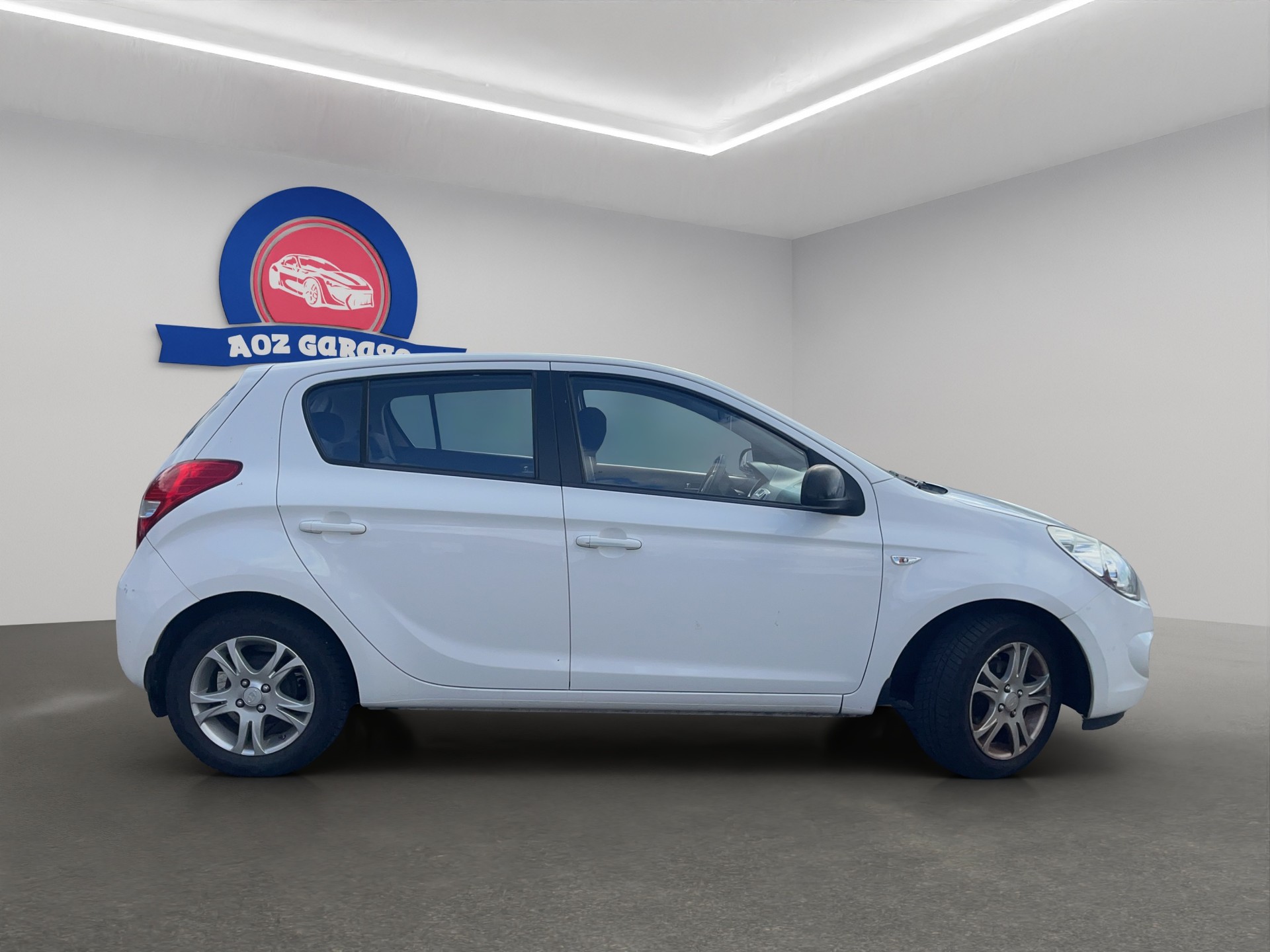 HYUNDAI i20 1.2 Comfort-image-7