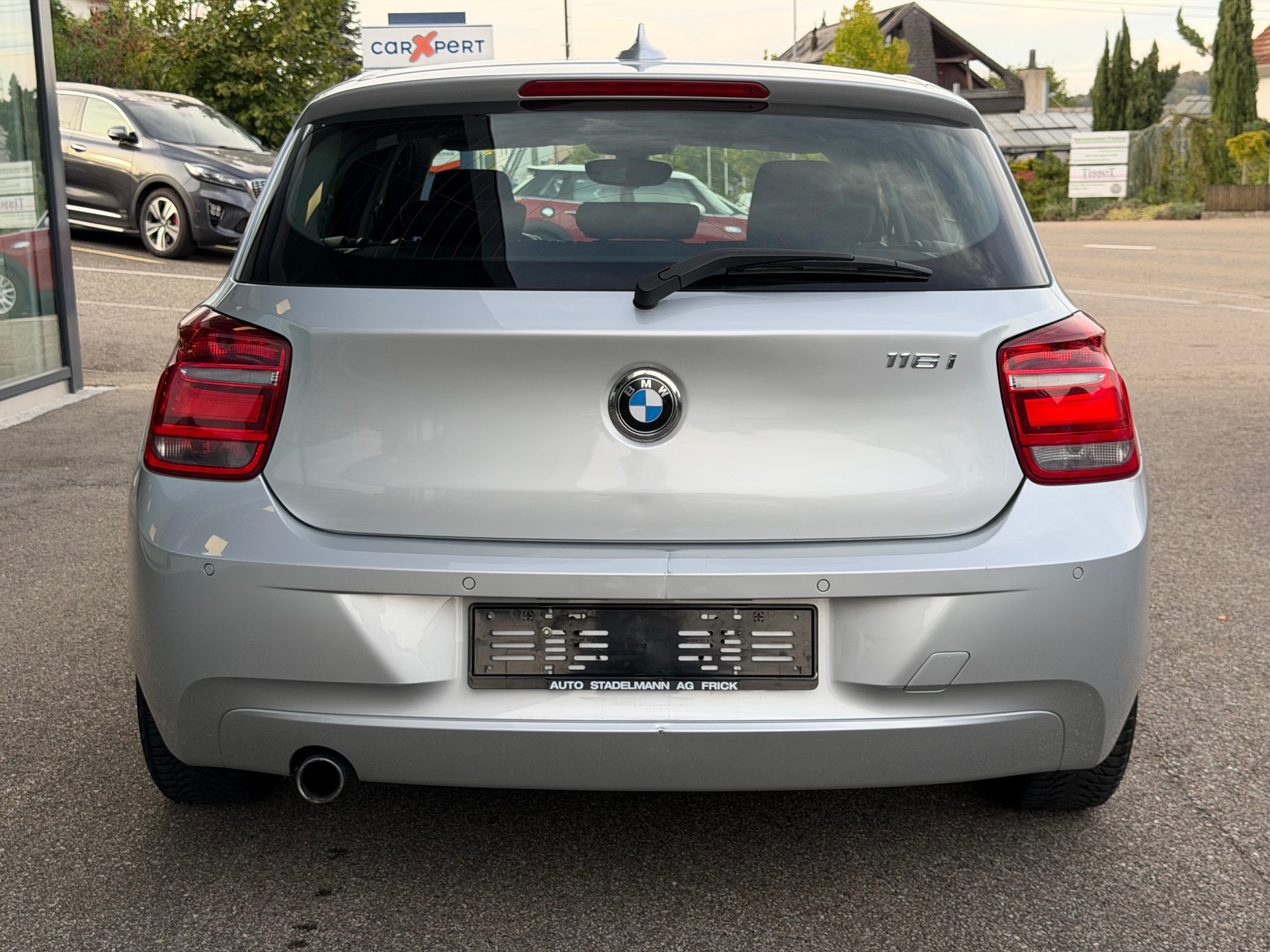 BMW 116i-image-4