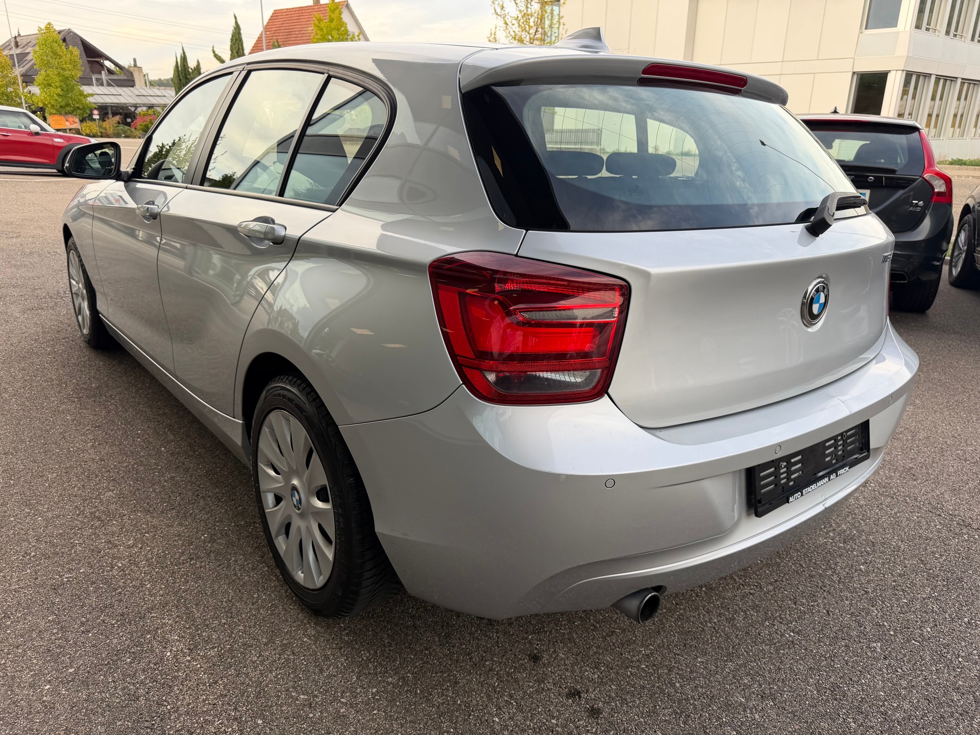 BMW 116i-image-6