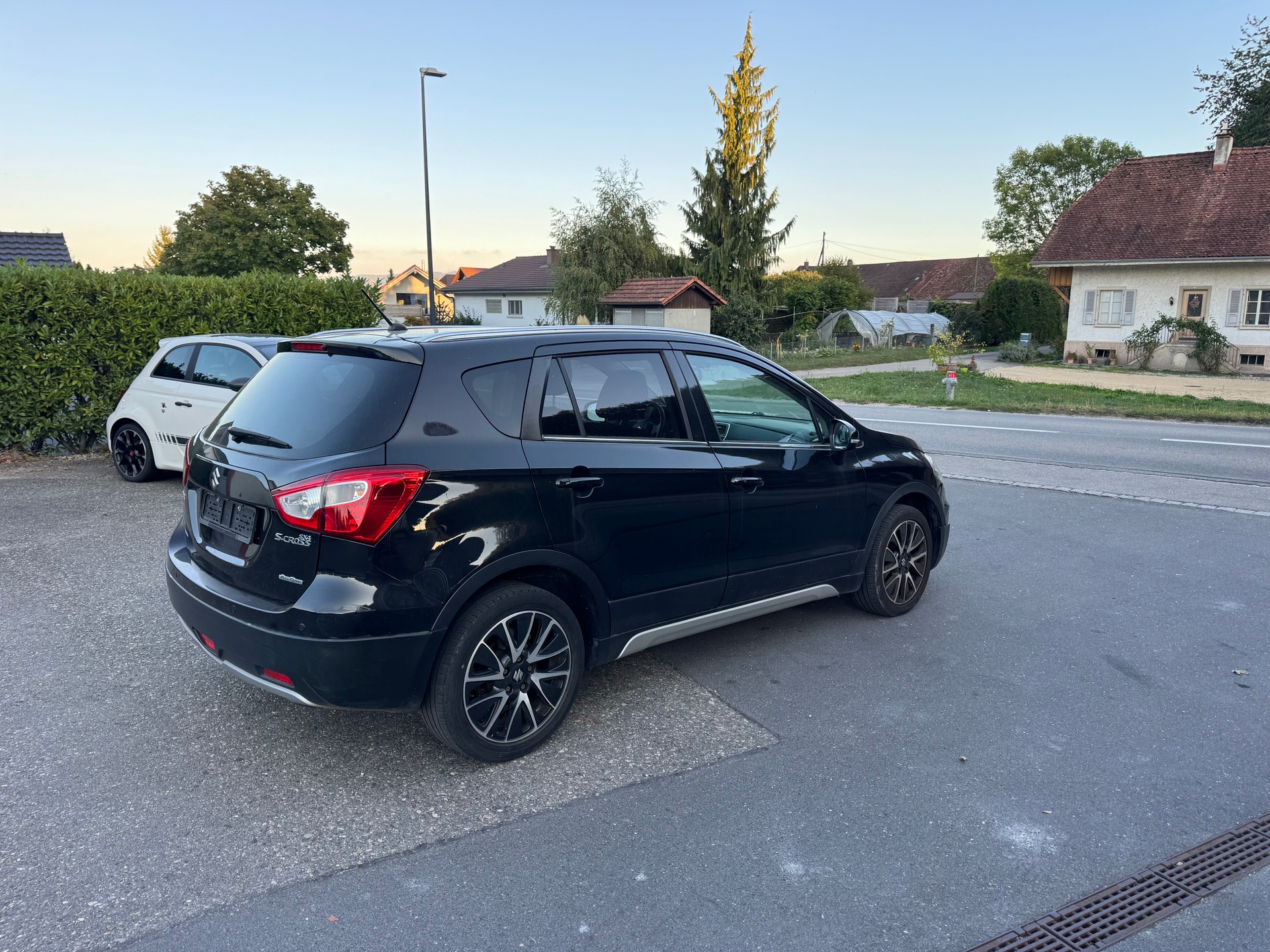 SUZUKI SX4 S-Cross 1.6 TD Compact+ 4WD TCSS-image-5