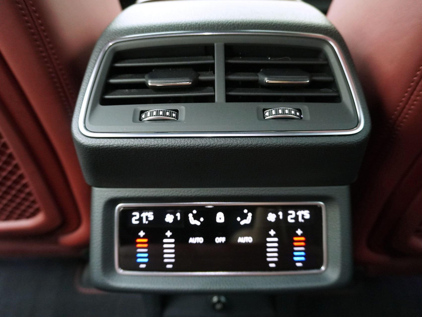 AUDI e-tron S quattro-image-11