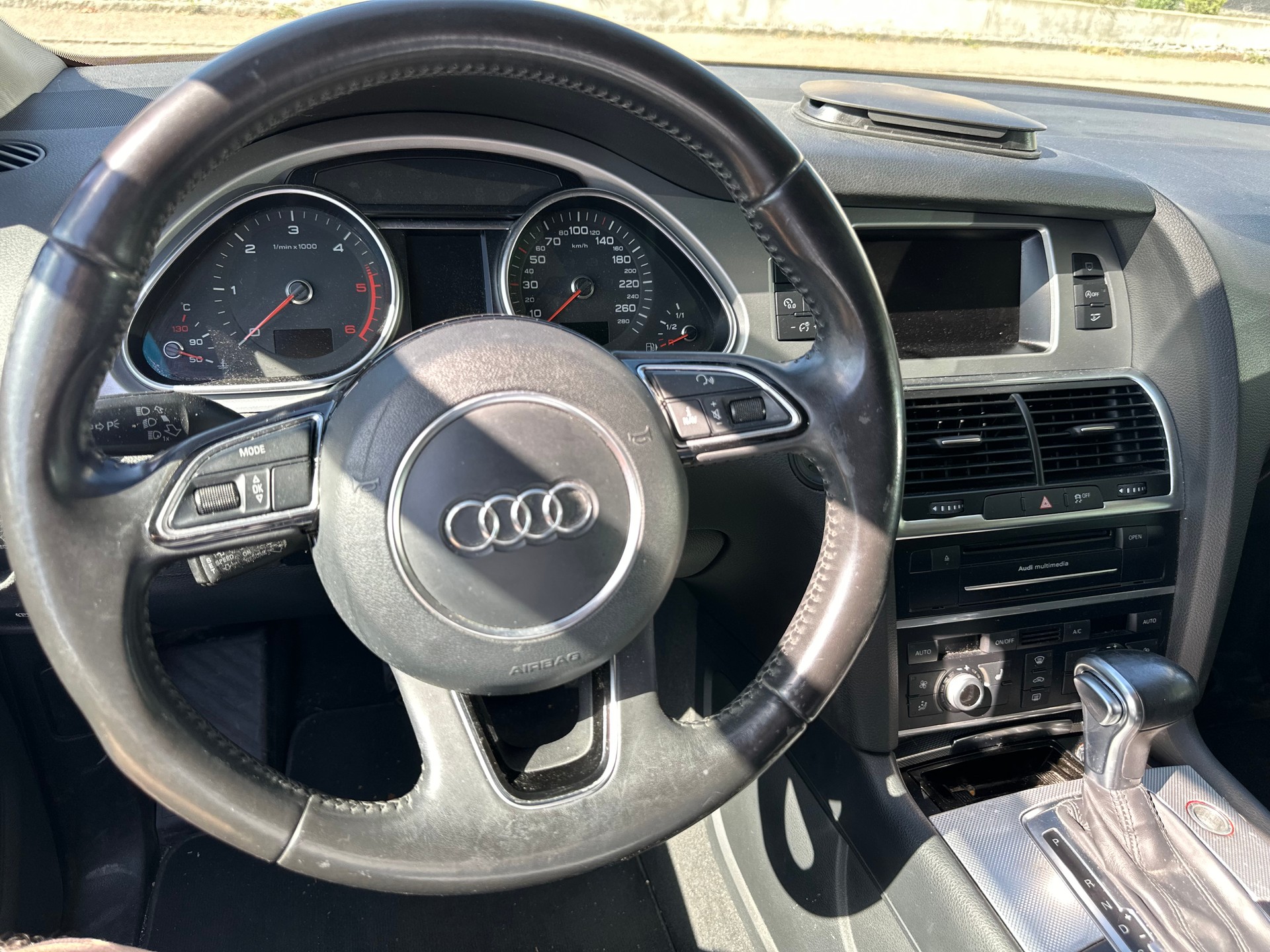 AUDI Q7 3.0 TDI addBlue quattro tiptronic-image-6