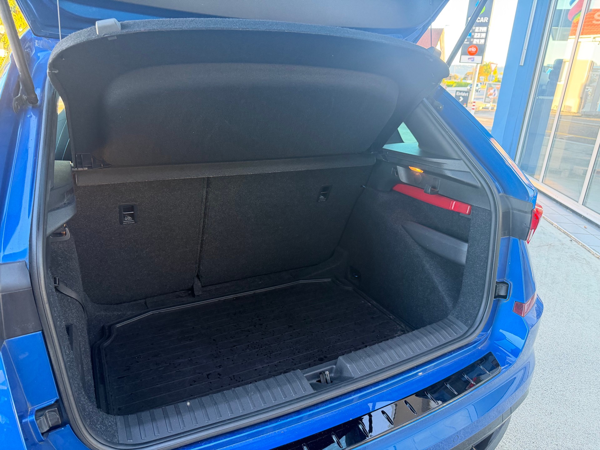 SKODA Kamiq 1.0 TSI Monte Carlo DSG-image-9