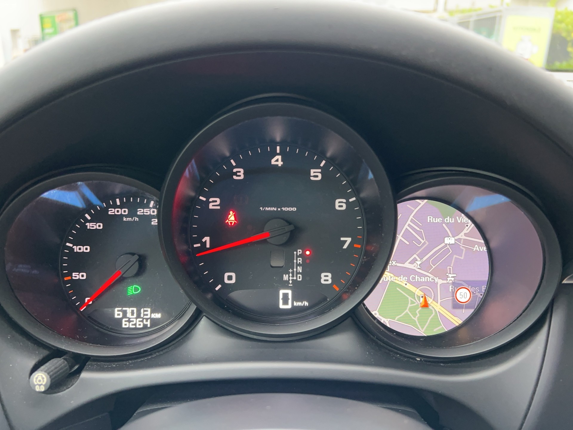 PORSCHE Macan PDK-image-18